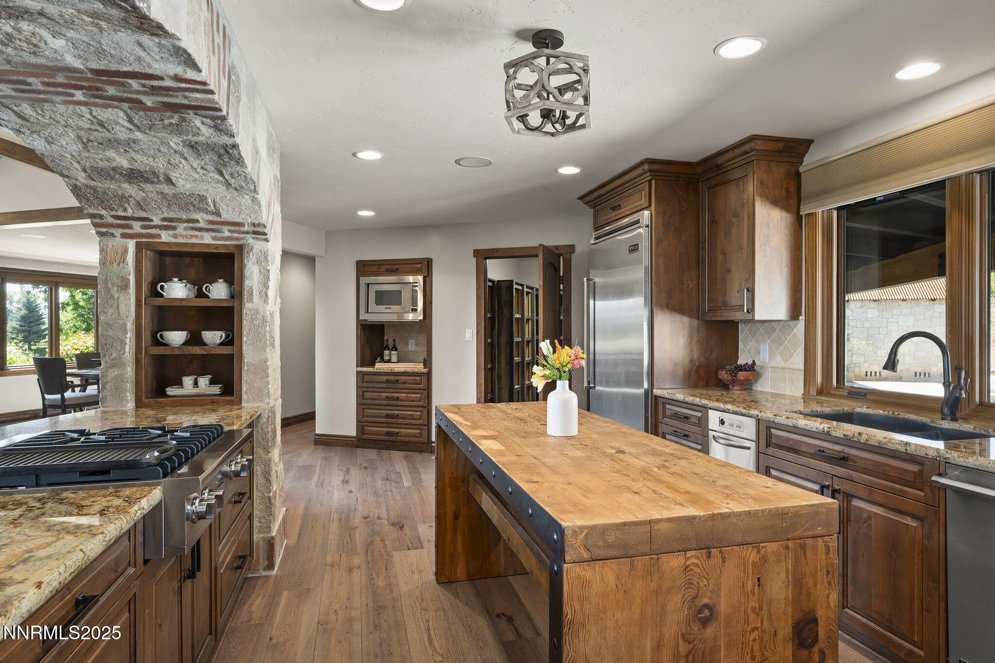 Reno, Nevada, 89511, United States, 4 Bedrooms Bedrooms, ,3 BathroomsBathrooms,Residential,Active,1929694