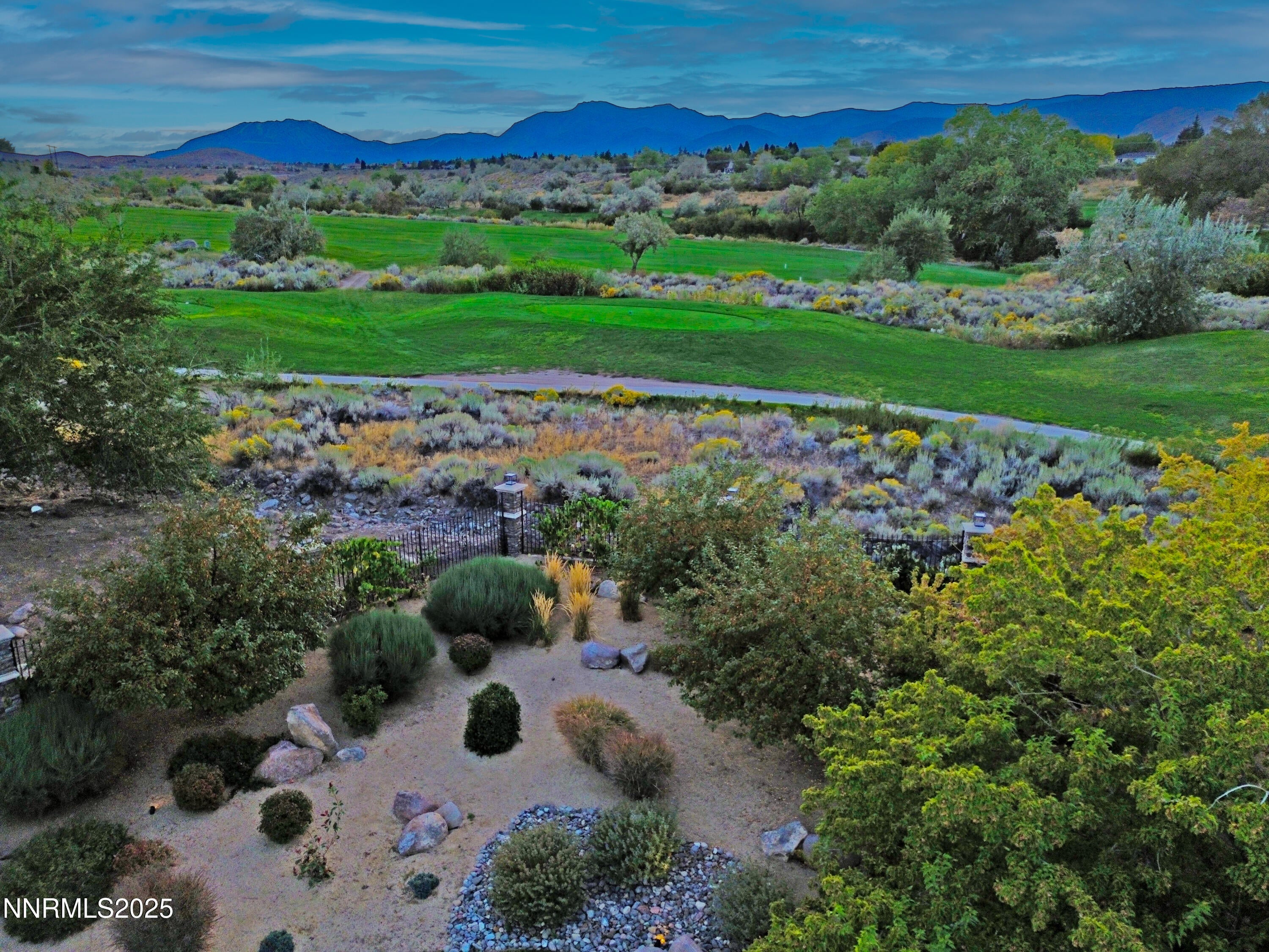 Reno, Nevada, 89511, United States, 4 Bedrooms Bedrooms, ,6 BathroomsBathrooms,Residential,Active,1936686