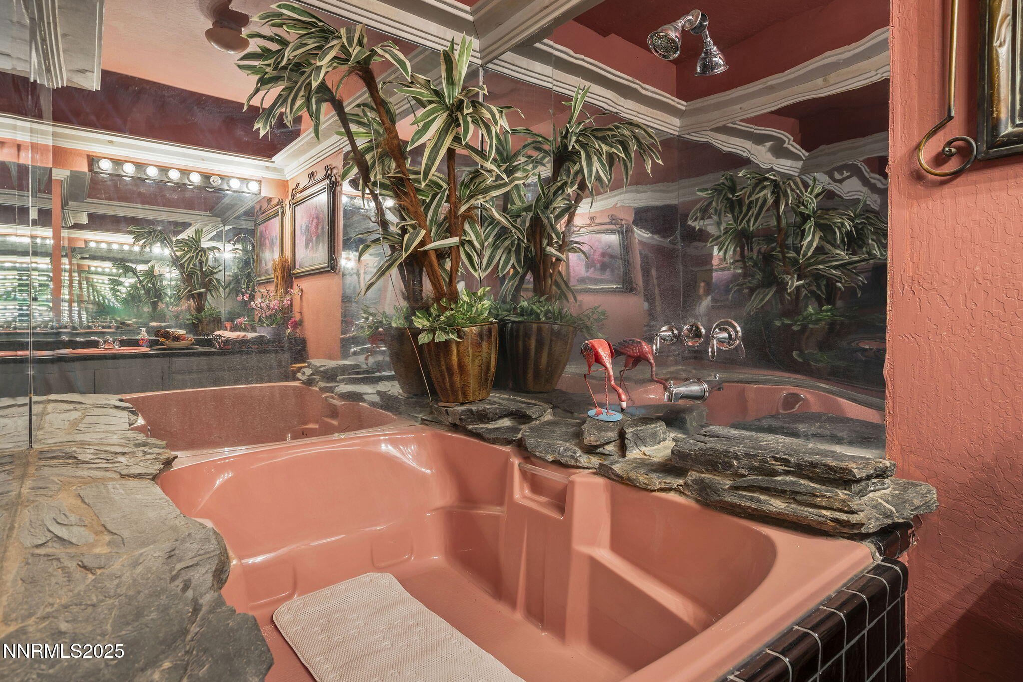 Washoe Valley, Nevada, 89704, United States, 2 Bedrooms Bedrooms, ,3 BathroomsBathrooms,Residential,Active,1905059