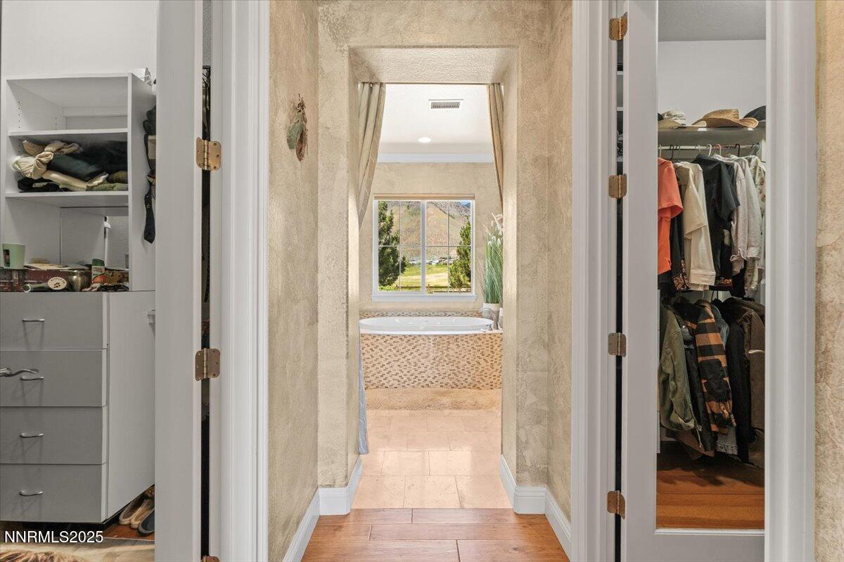 Genoa, Nevada, 89411, United States, 3 Bedrooms Bedrooms, ,3 BathroomsBathrooms,Residential,Active,1893207