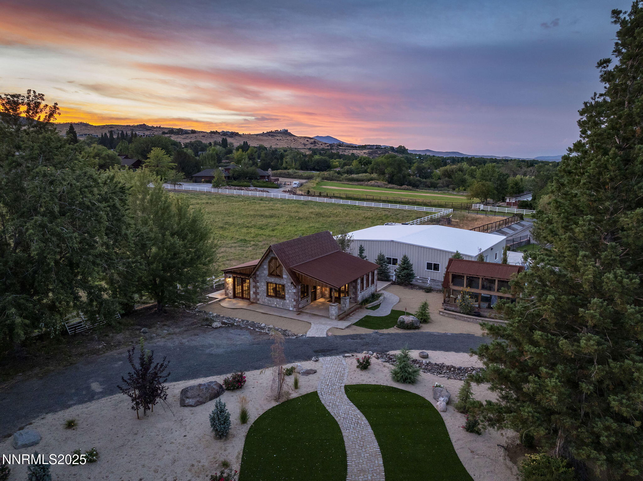 Reno, Nevada, 89511, United States, 4 Bedrooms Bedrooms, ,3 BathroomsBathrooms,Residential,Active,1929694