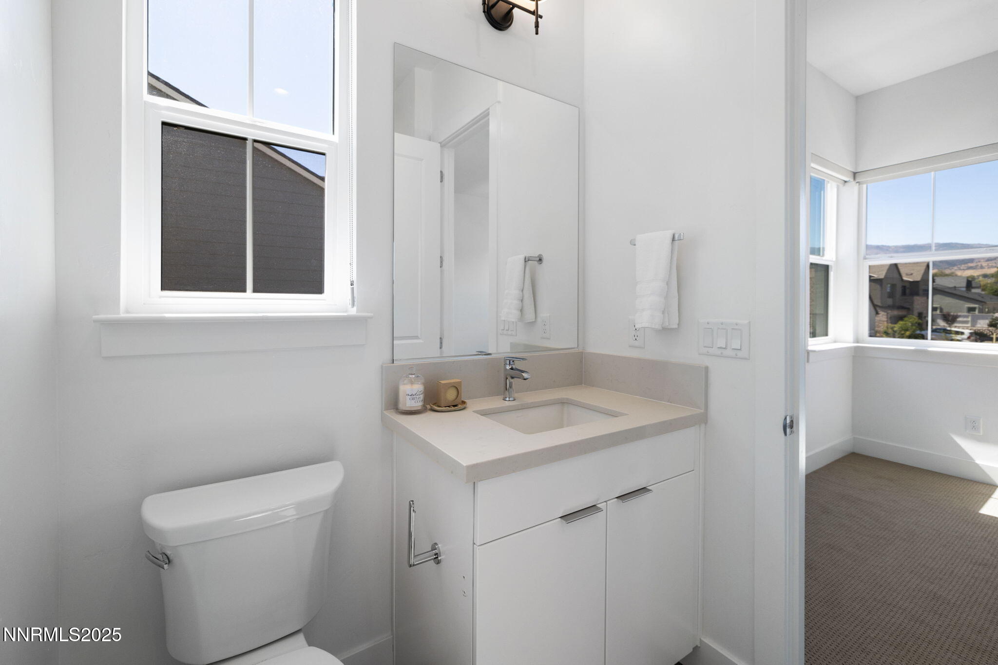 Reno, Nevada, 89511, United States, 5 Bedrooms Bedrooms, ,6 BathroomsBathrooms,Residential,Active,1952287