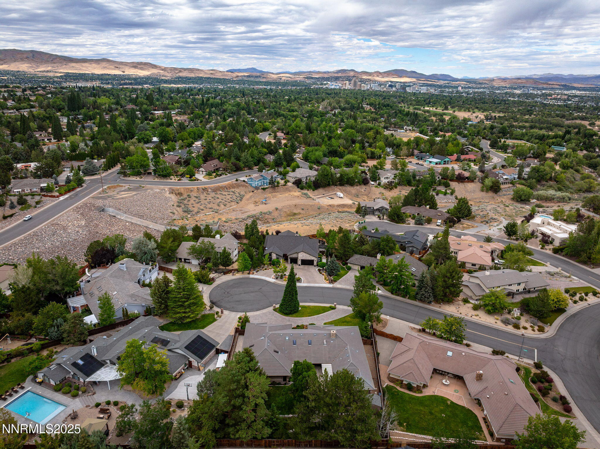 Reno, Nevada, 89509, United States, ,5 BathroomsBathrooms,Residential,Active,1899918