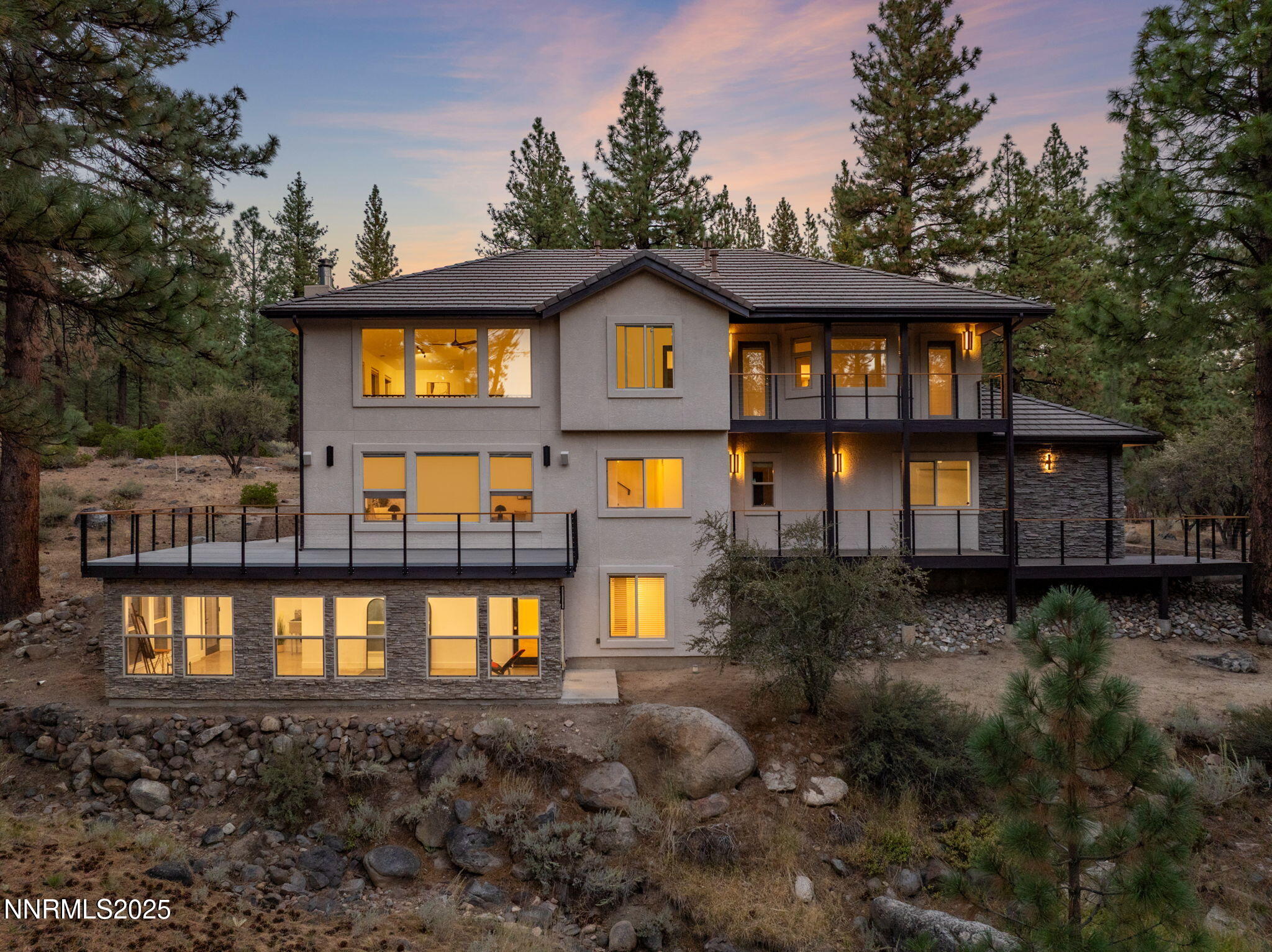 Reno, Nevada, 89511, United States, 5 Bedrooms Bedrooms, ,4 BathroomsBathrooms,Residential,Active,1952602