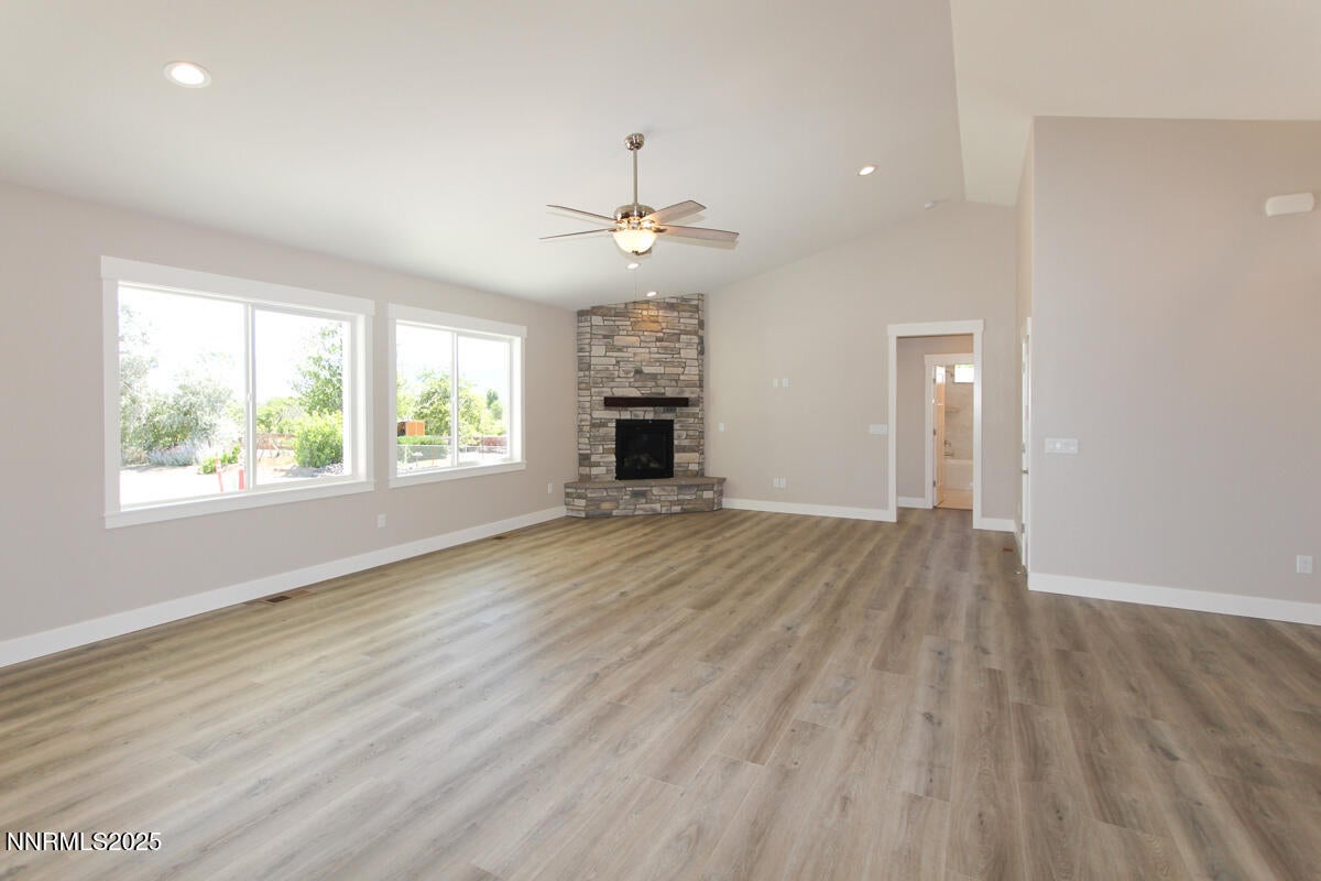 Minden, Nevada, 89423, United States, 4 Bedrooms Bedrooms, ,3 BathroomsBathrooms,Residential,Active,1899929