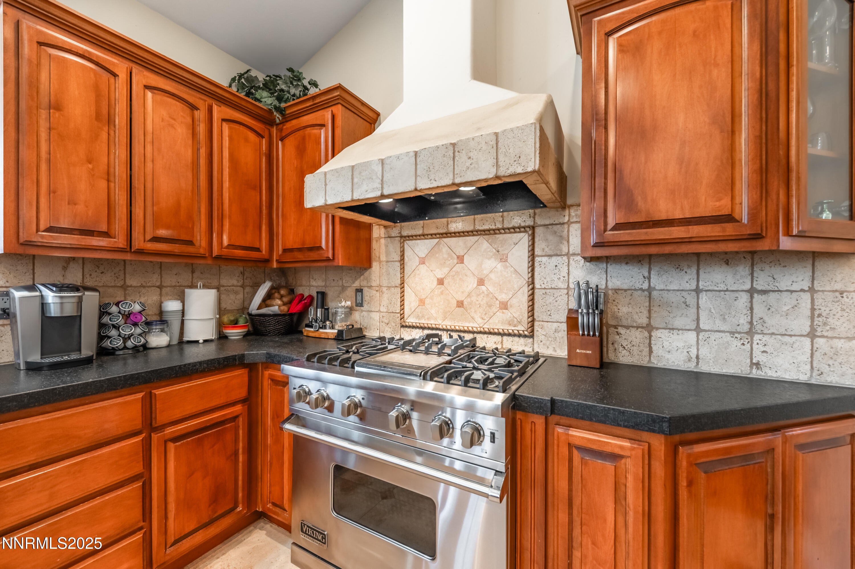 Minden, Nevada, 89423, United States, 4 Bedrooms Bedrooms, ,3 BathroomsBathrooms,Residential,Active,1987210