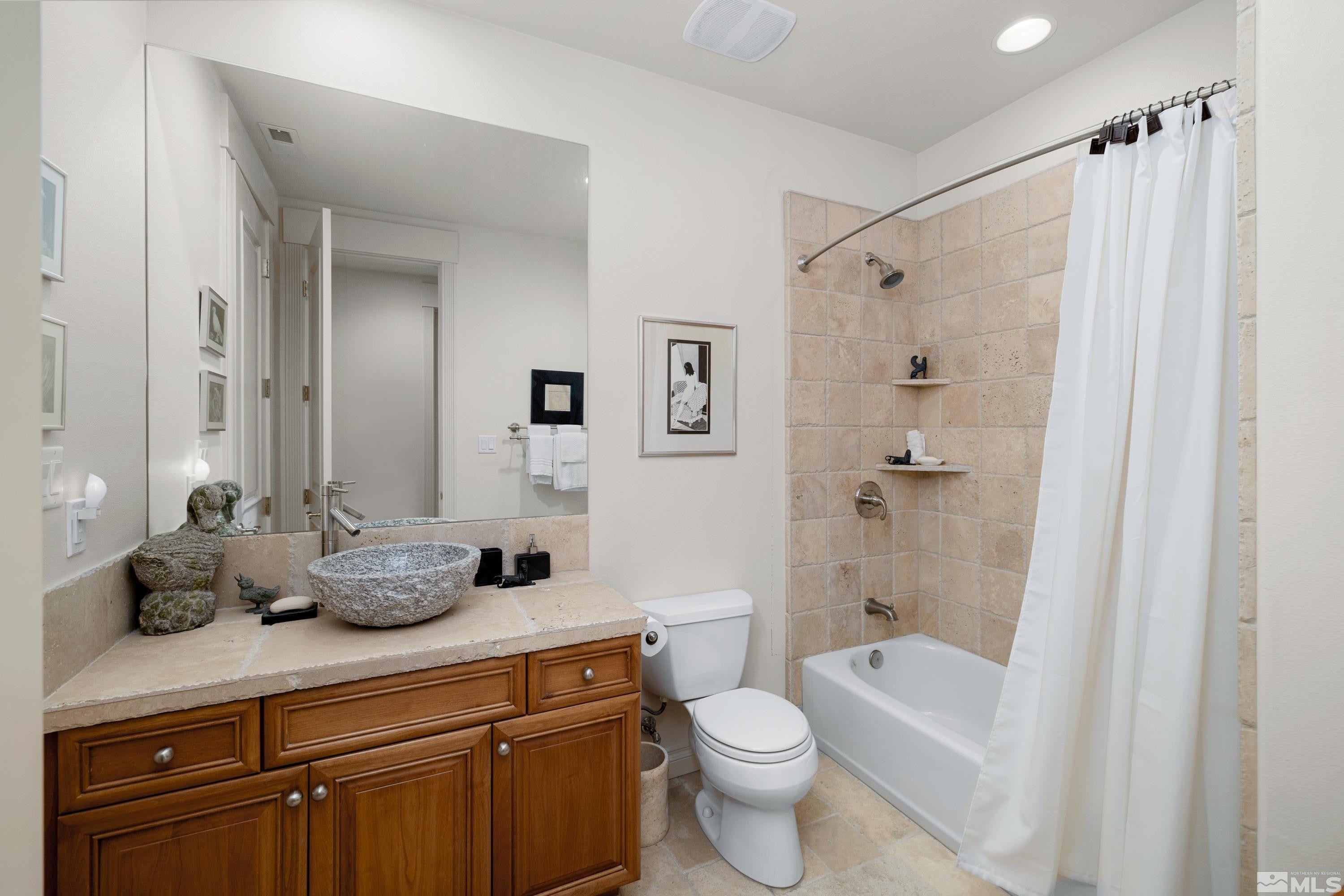 Reno, Nevada, 89523, United States, 6 Bedrooms Bedrooms, ,7 BathroomsBathrooms,Residential,Active,1908130