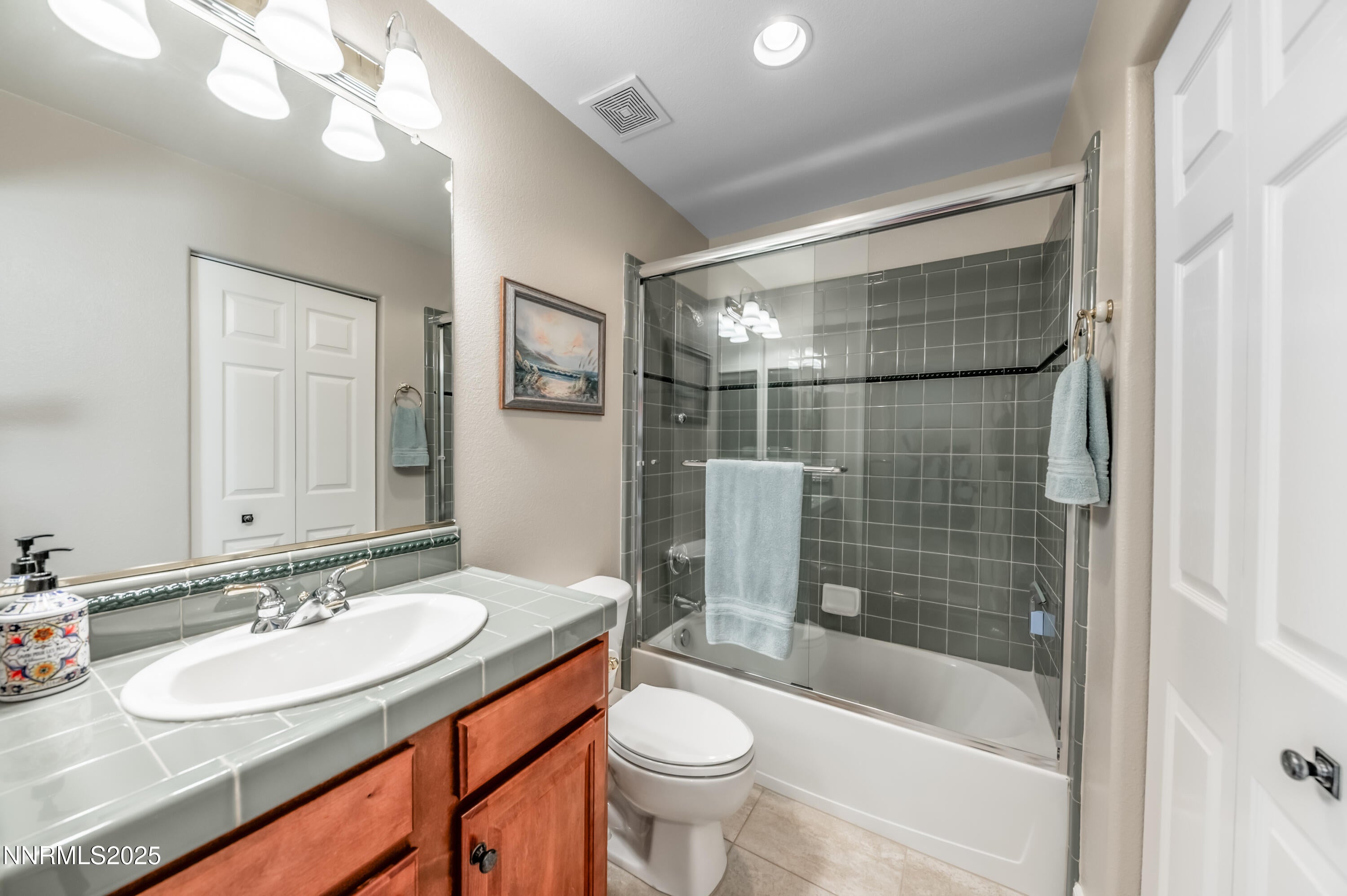 Sparks, Nevada, 89436, United States, 4 Bedrooms Bedrooms, ,4 BathroomsBathrooms,Residential,Active,1909057