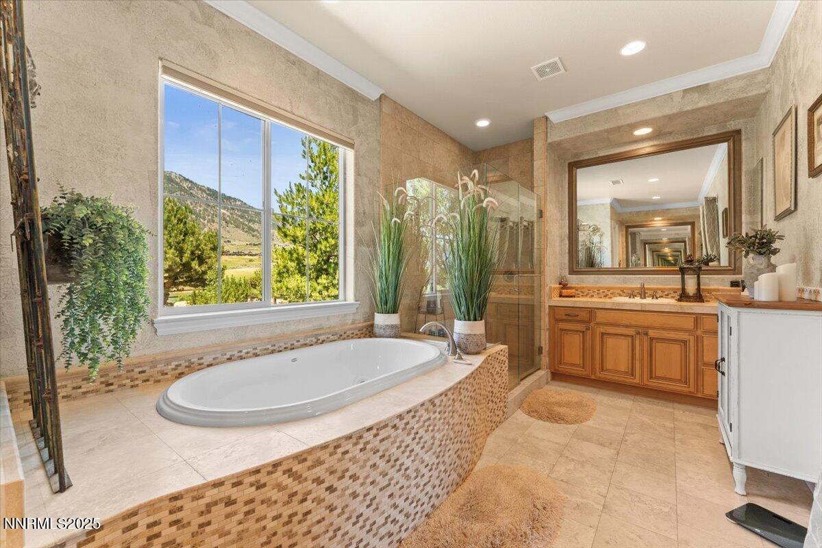 Genoa, Nevada, 89411, United States, 3 Bedrooms Bedrooms, ,3 BathroomsBathrooms,Residential,Active,1893207