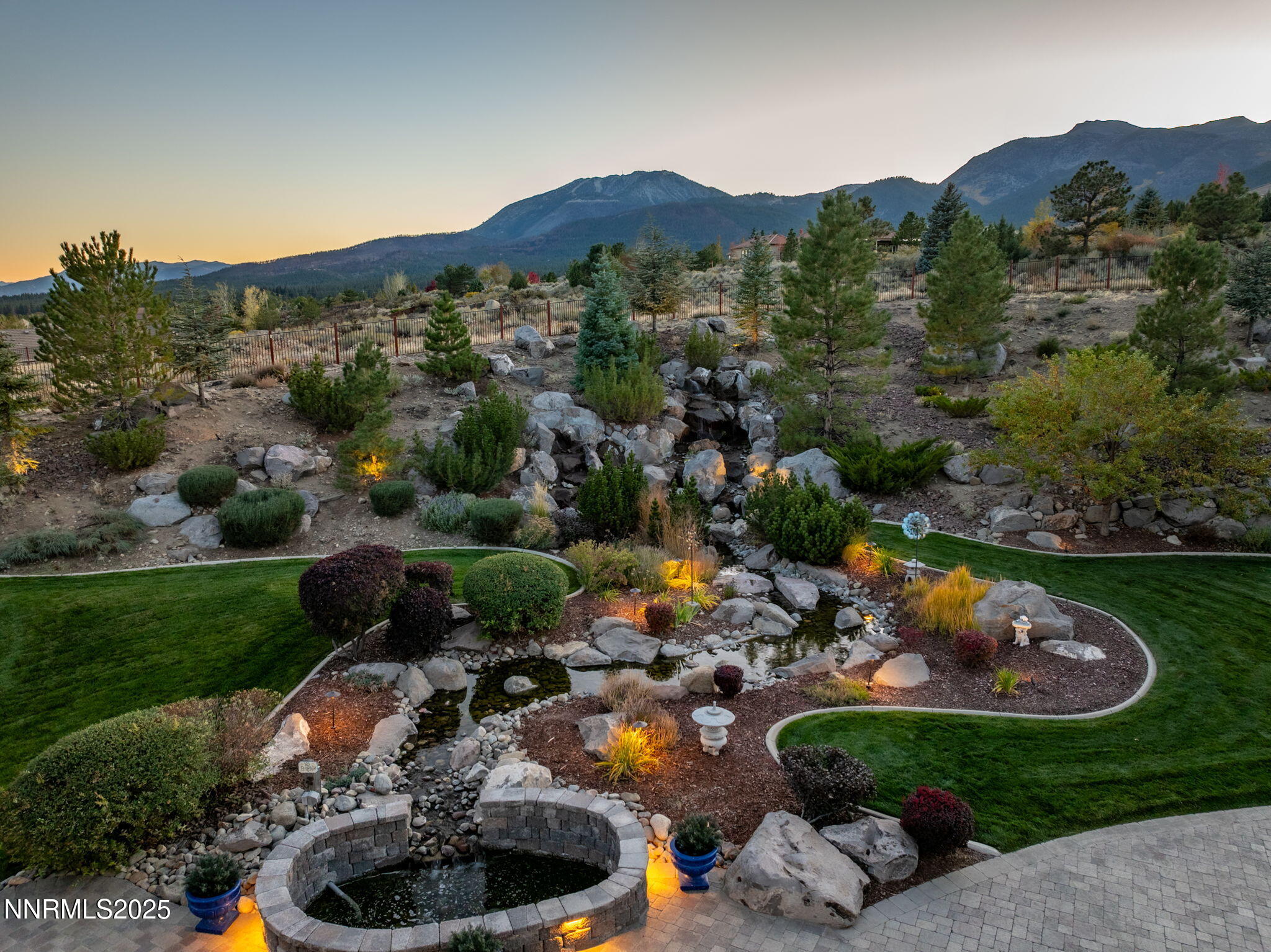 Reno, Nevada, 89511, United States, 4 Bedrooms Bedrooms, ,4 BathroomsBathrooms,Residential,Active,2001072