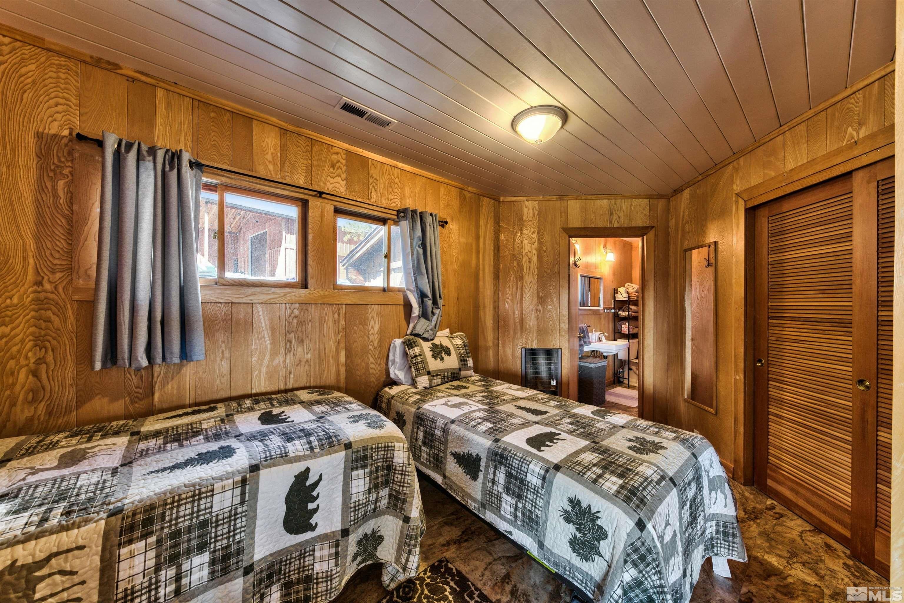 Gardnerville, Nevada, 89460, United States, ,8 BathroomsBathrooms,Residential,Active,1806576
