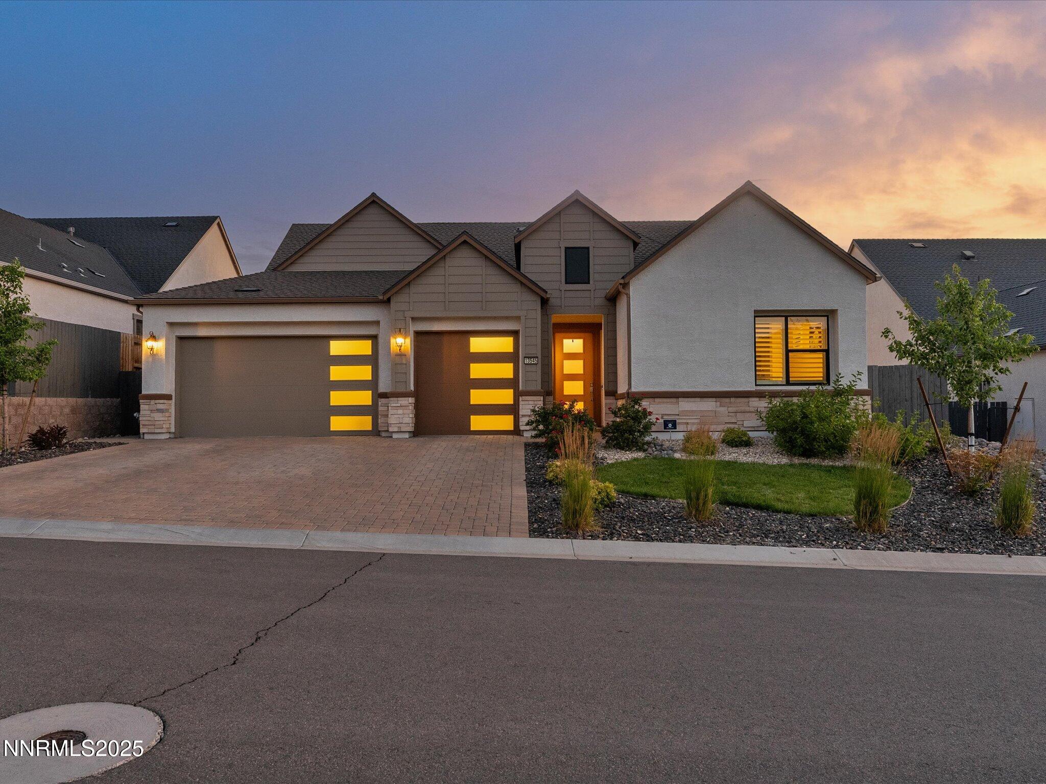 Reno, Nevada, 89521, United States, 3 Bedrooms Bedrooms, ,4 BathroomsBathrooms,Residential,Active,1884971