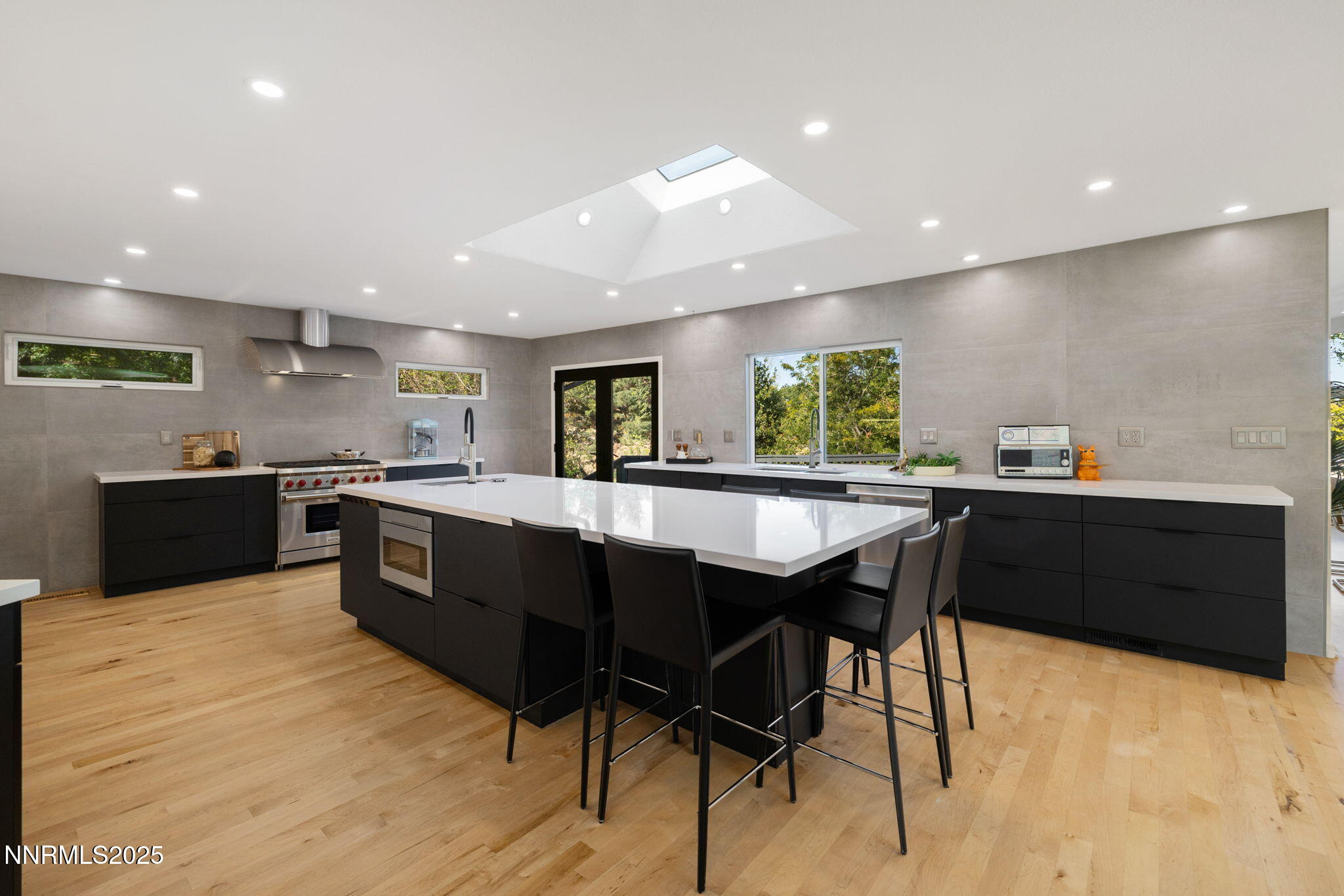 Reno, Nevada, 89519, United States, 4 Bedrooms Bedrooms, ,4 BathroomsBathrooms,Residential,Active,1952499