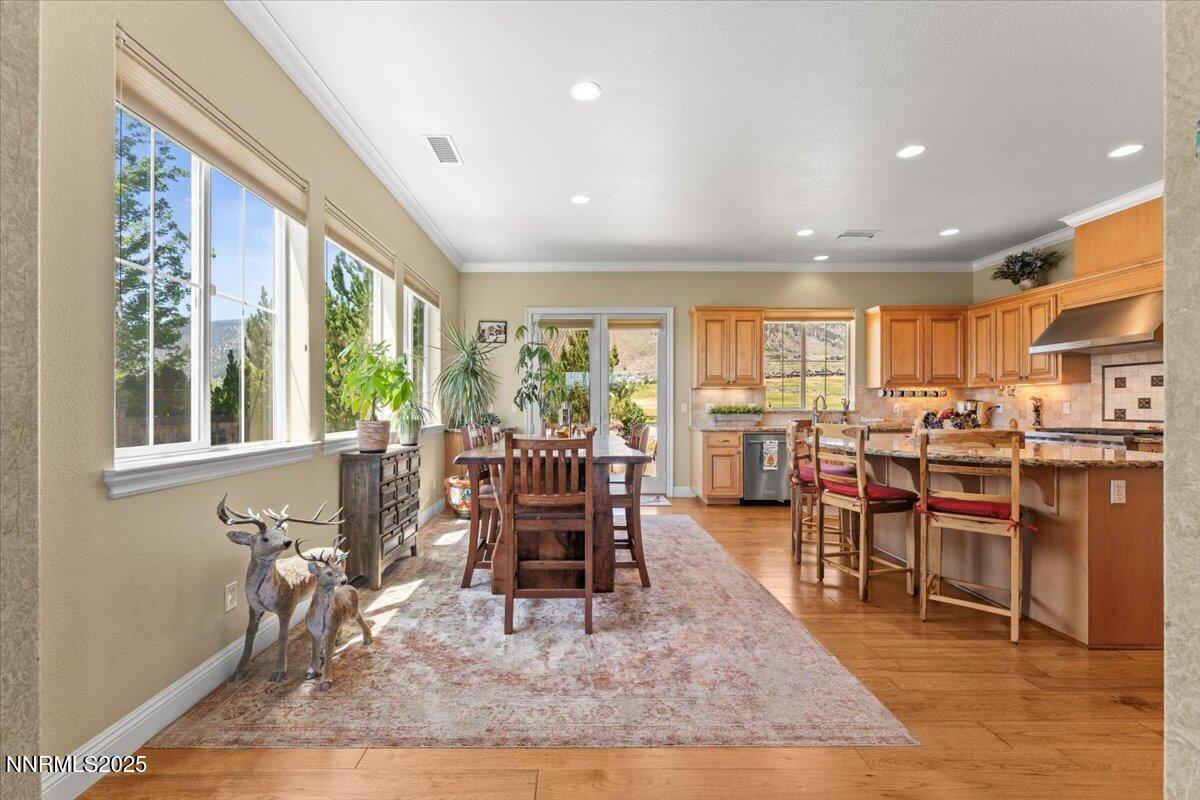 Genoa, Nevada, 89411, United States, 3 Bedrooms Bedrooms, ,3 BathroomsBathrooms,Residential,Active,1893207