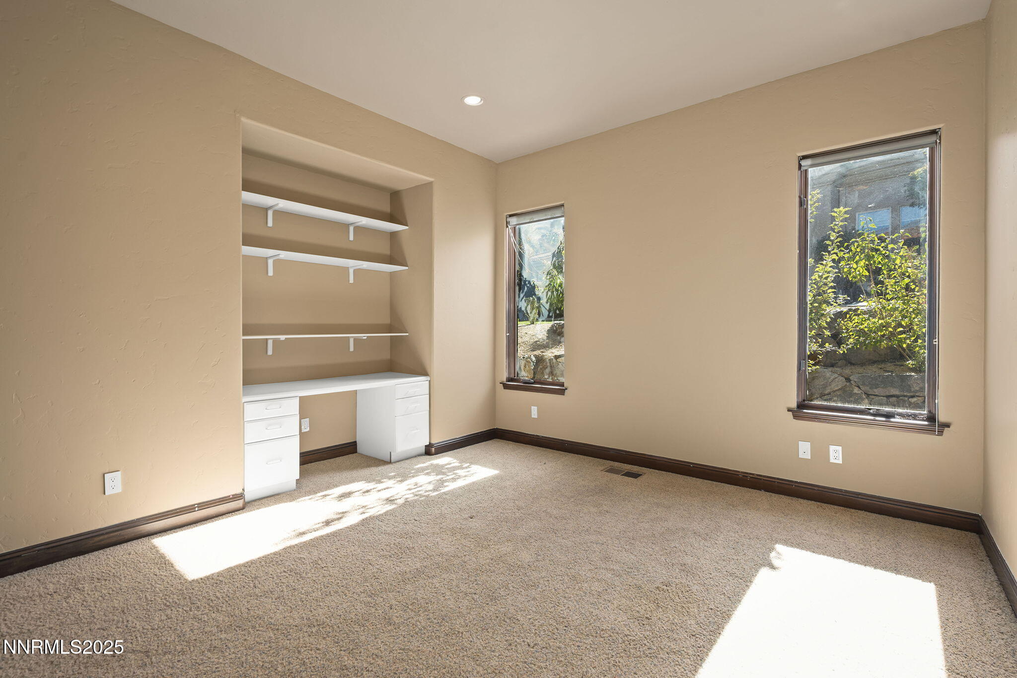 Reno, Nevada, 89519, United States, 5 Bedrooms Bedrooms, ,7 BathroomsBathrooms,Residential,Active,1963427