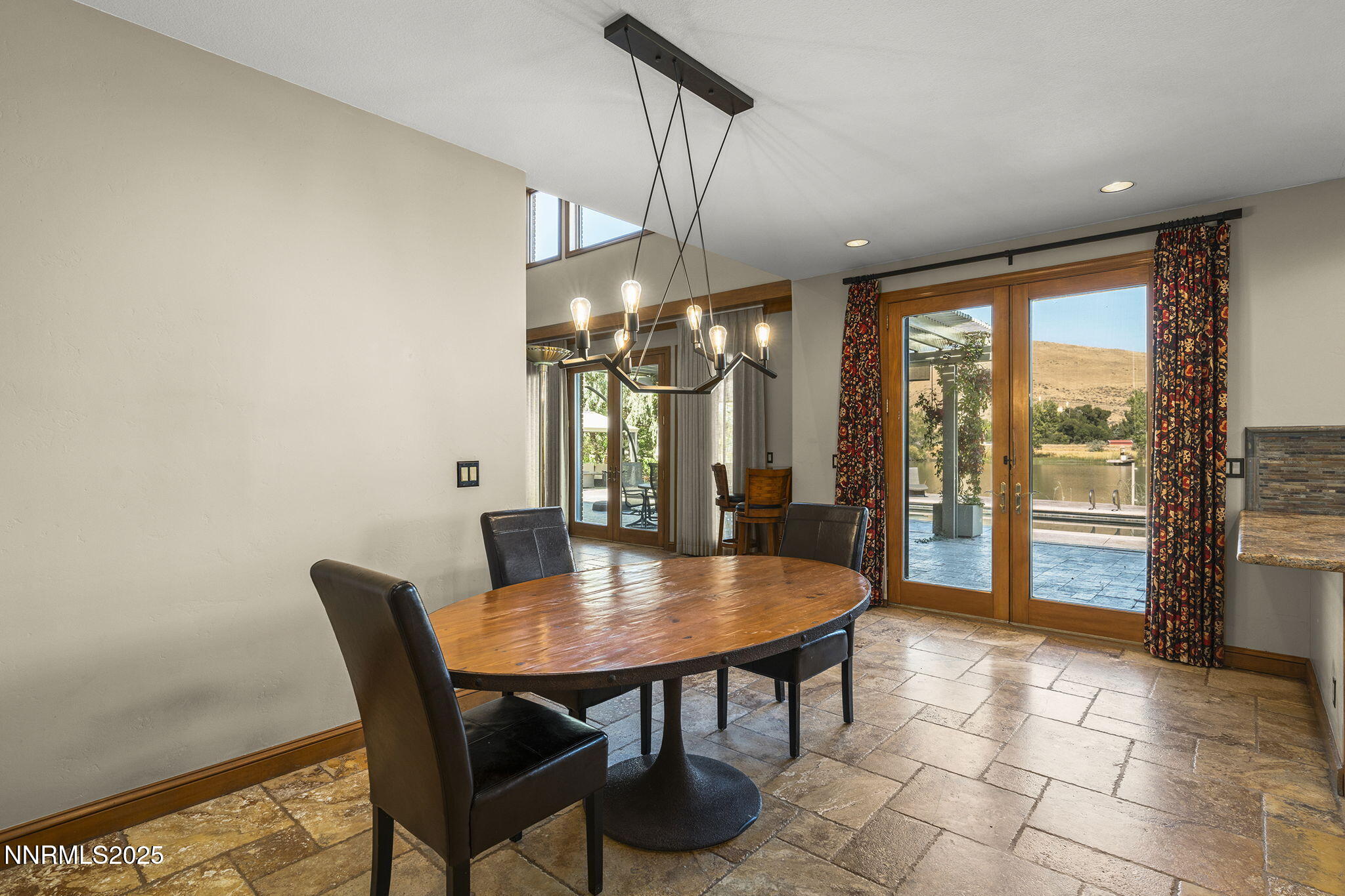 Reno, Nevada, 89521, United States, 6 Bedrooms Bedrooms, ,8 BathroomsBathrooms,Residential,Active,1945344