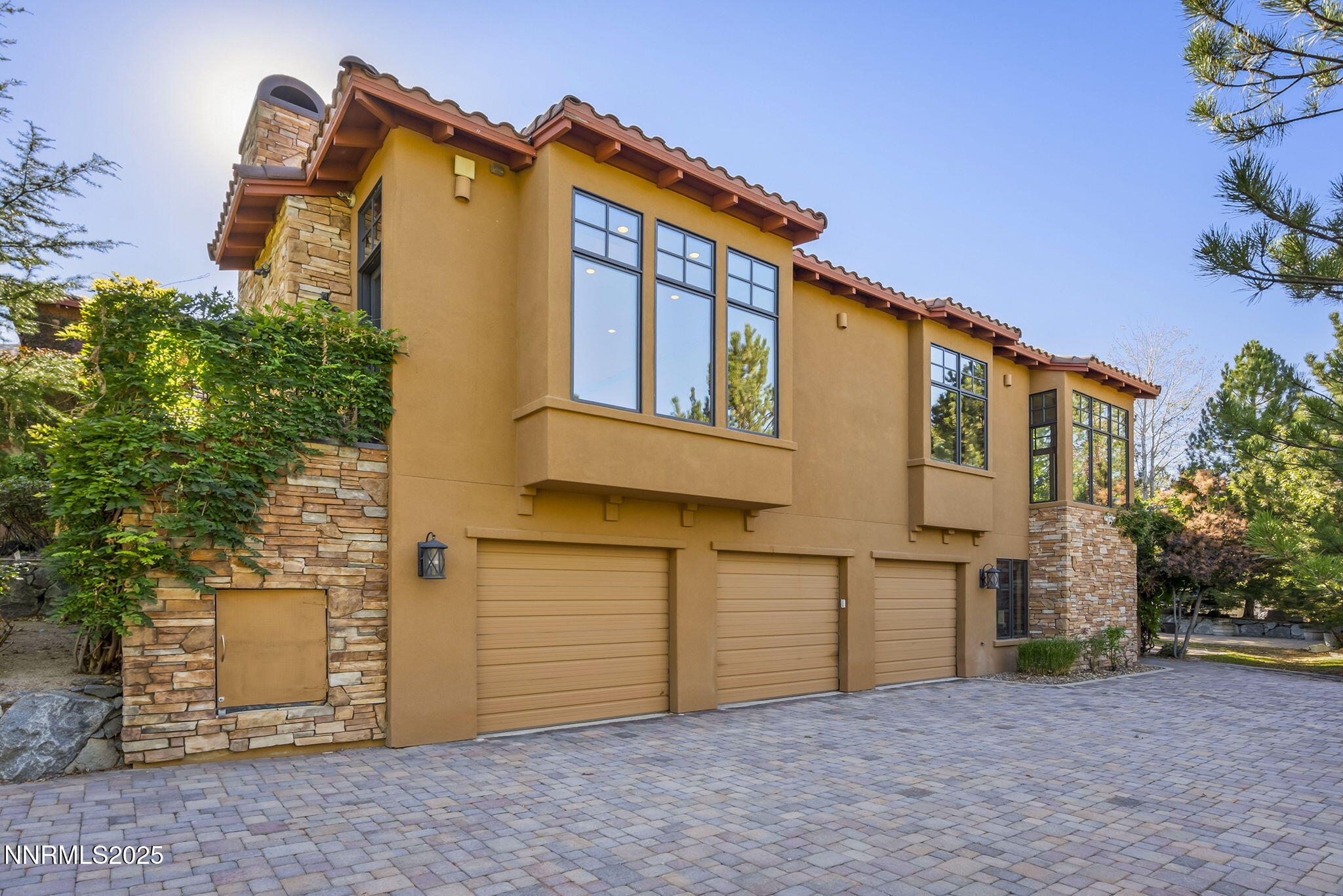 Reno, Nevada, 89519, United States, 5 Bedrooms Bedrooms, ,7 BathroomsBathrooms,Residential,Active,1963427