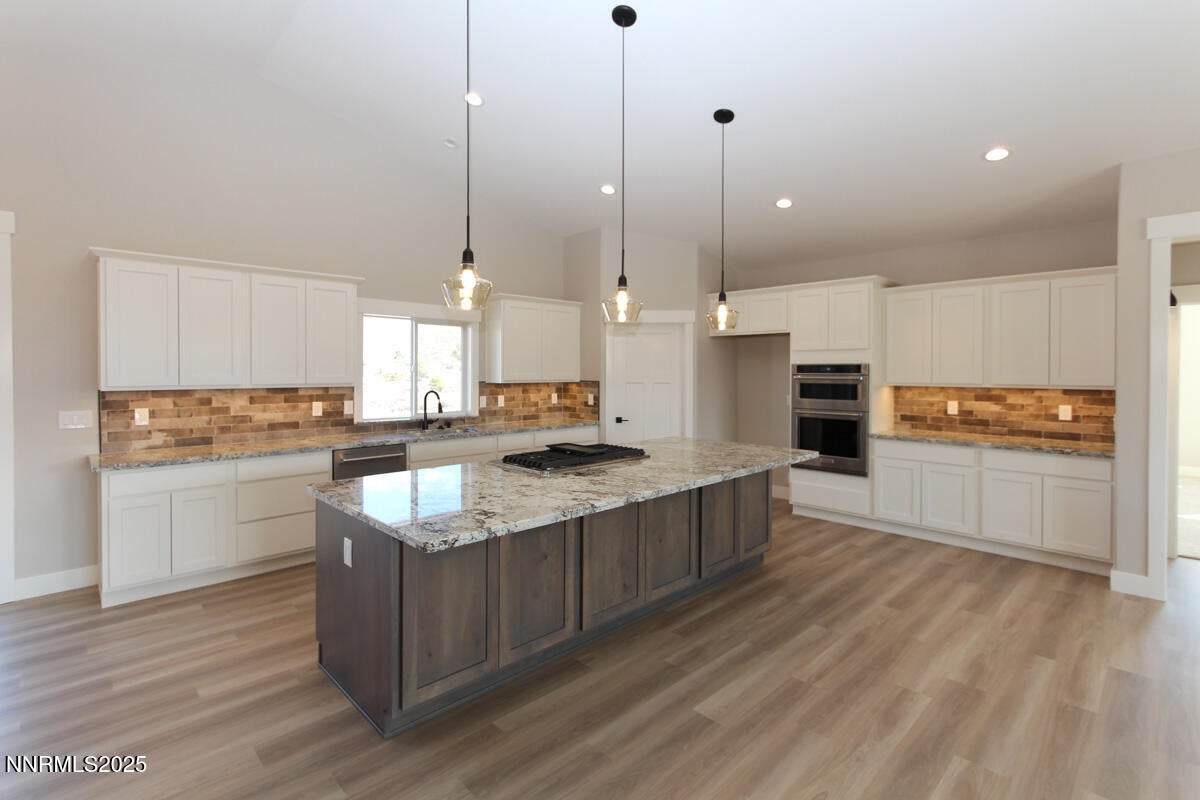 Minden, Nevada, 89423, United States, 4 Bedrooms Bedrooms, ,3 BathroomsBathrooms,Residential,Active,1990014