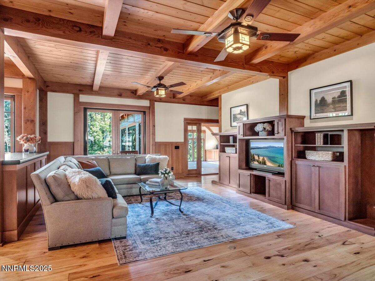 Gardnerville, Nevada, 89460, United States, 5 Bedrooms Bedrooms, ,7 BathroomsBathrooms,Residential,Active,1941107