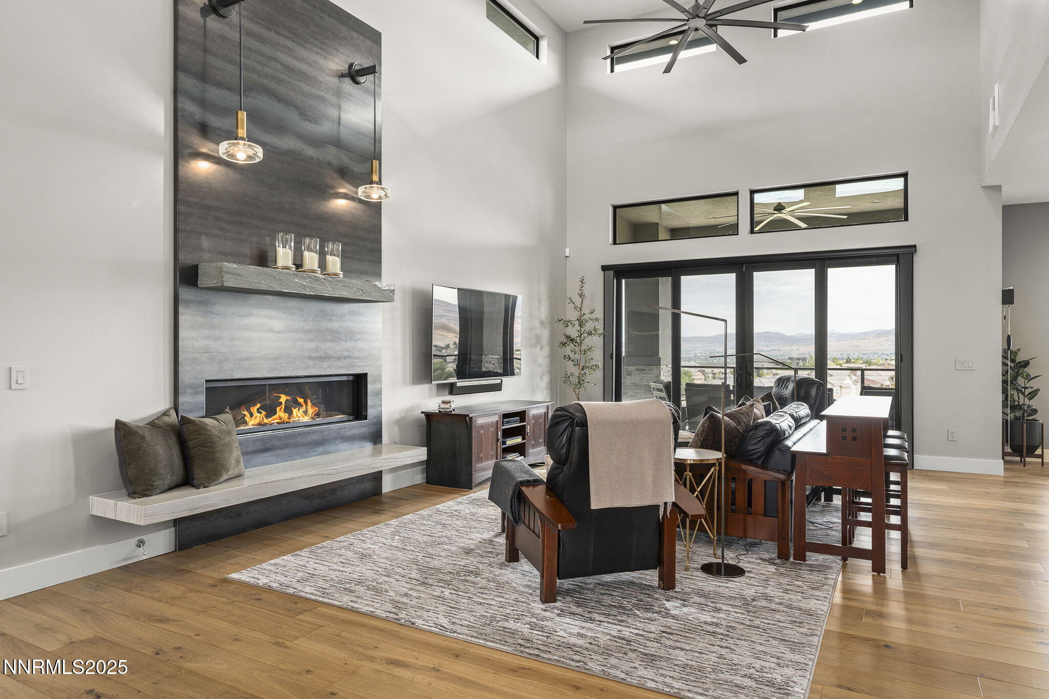 Sparks, Nevada, 89436, United States, 5 Bedrooms Bedrooms, ,4 BathroomsBathrooms,Residential,Active,1942357