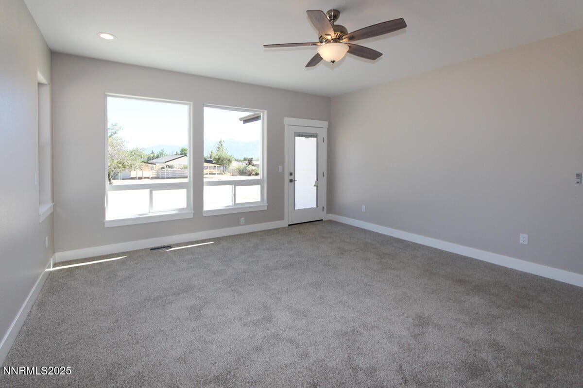 Minden, Nevada, 89423, United States, 4 Bedrooms Bedrooms, ,3 BathroomsBathrooms,Residential,Active,1899929