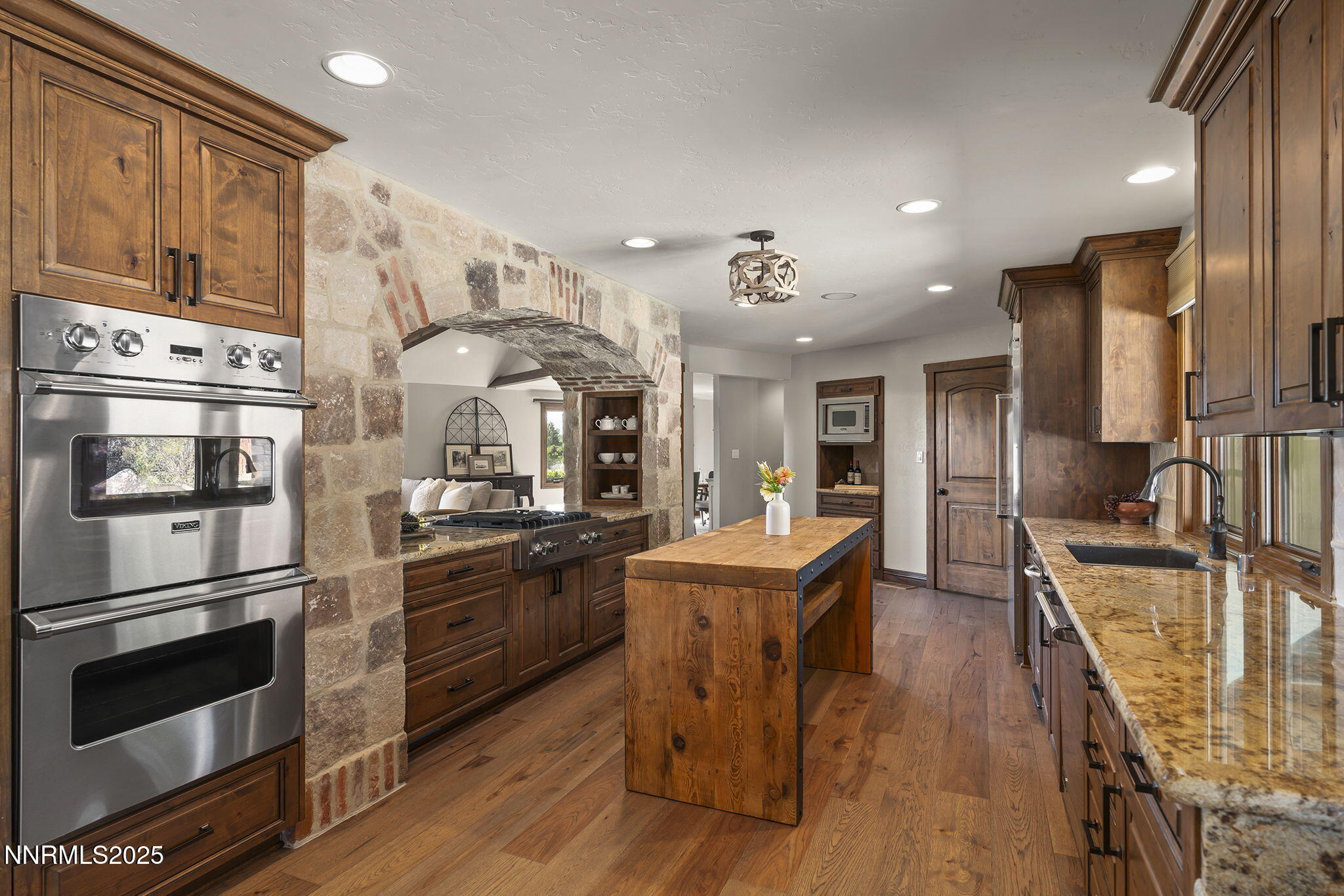 Reno, Nevada, 89511, United States, 4 Bedrooms Bedrooms, ,3 BathroomsBathrooms,Residential,Active,1929694