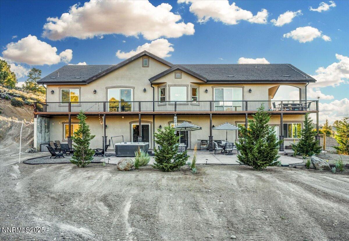 Reno, Nevada, 89521, United States, 5 Bedrooms Bedrooms, ,5 BathroomsBathrooms,Residential,Active,1894204