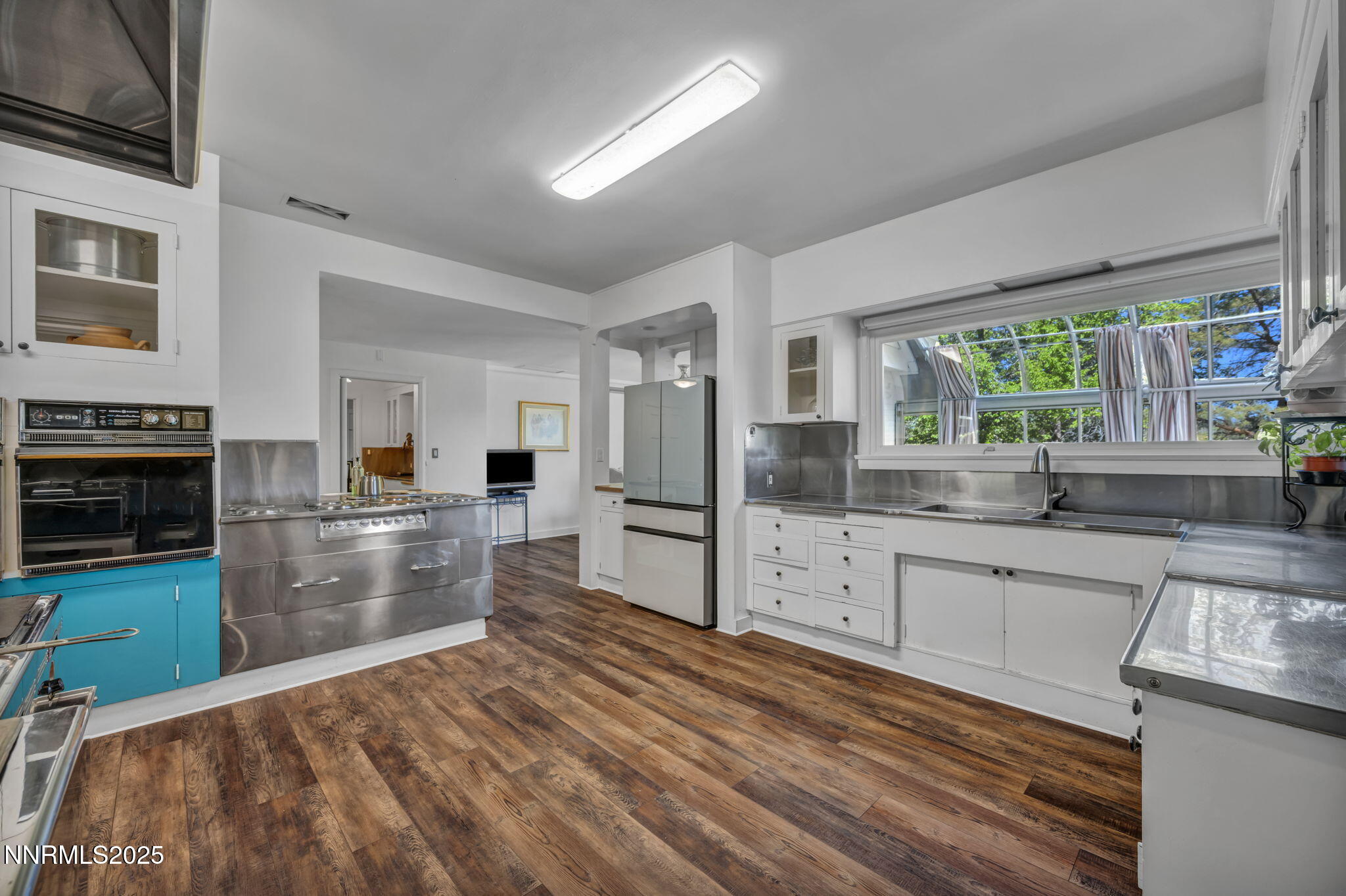 Reno, Nevada, 89509, United States, 6 Bedrooms Bedrooms, ,7 BathroomsBathrooms,Residential,Active,1824548