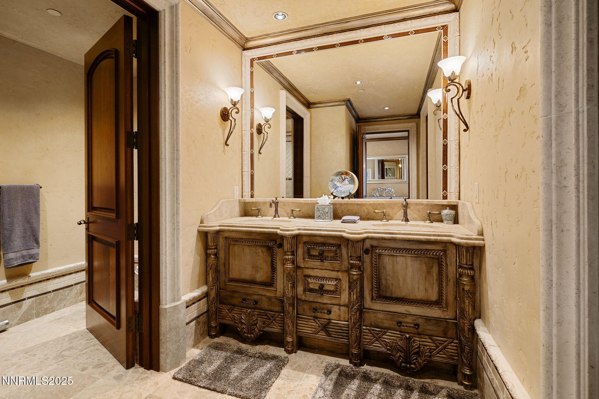 Reno, Nevada, 89509, United States, 4 Bedrooms Bedrooms, ,8 BathroomsBathrooms,Residential,Active,1997552