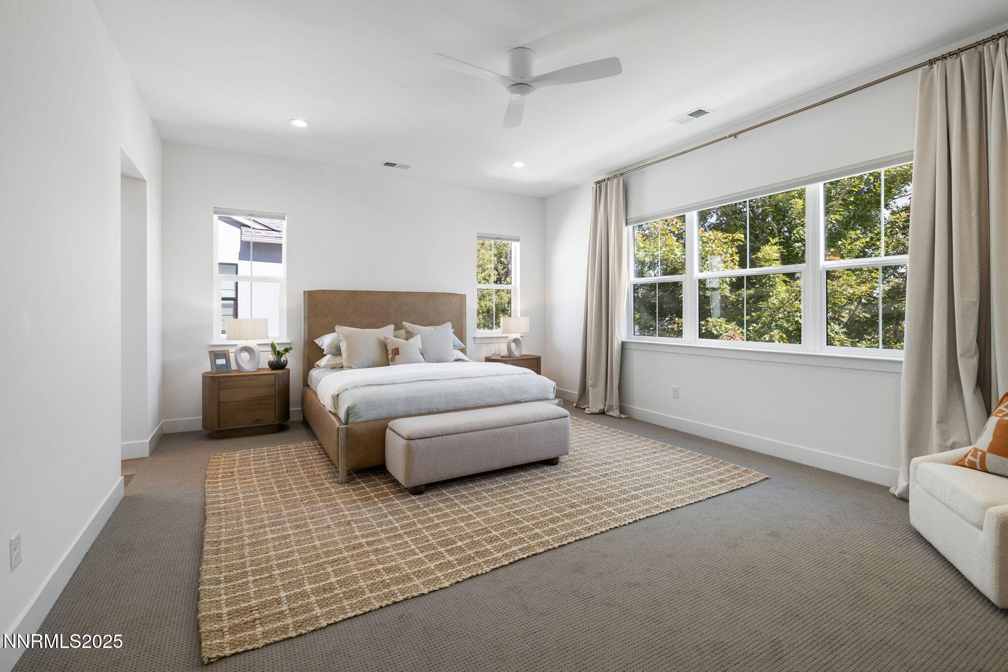 Reno, Nevada, 89511, United States, 5 Bedrooms Bedrooms, ,6 BathroomsBathrooms,Residential,Active,1952287