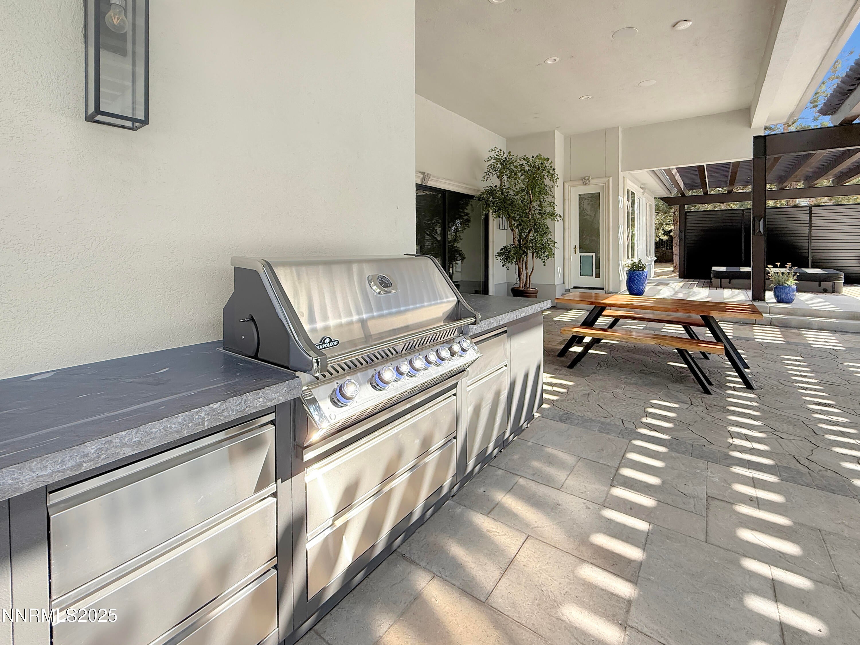 Reno, Nevada, 89511, United States, 4 Bedrooms Bedrooms, ,6 BathroomsBathrooms,Residential,Active,1936686