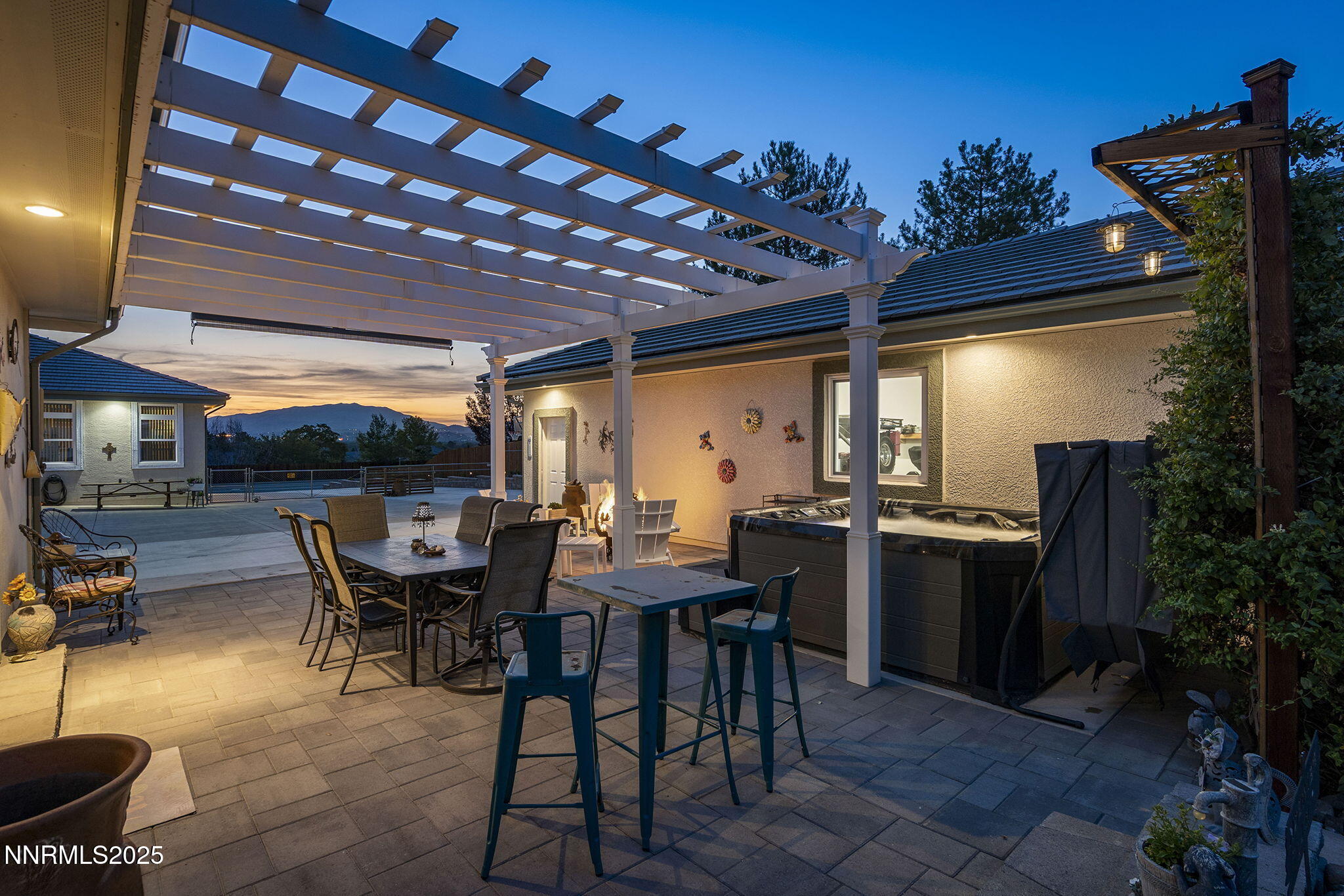 Sparks, Nevada, 89434, United States, 4 Bedrooms Bedrooms, ,4 BathroomsBathrooms,Residential,Active,1936450