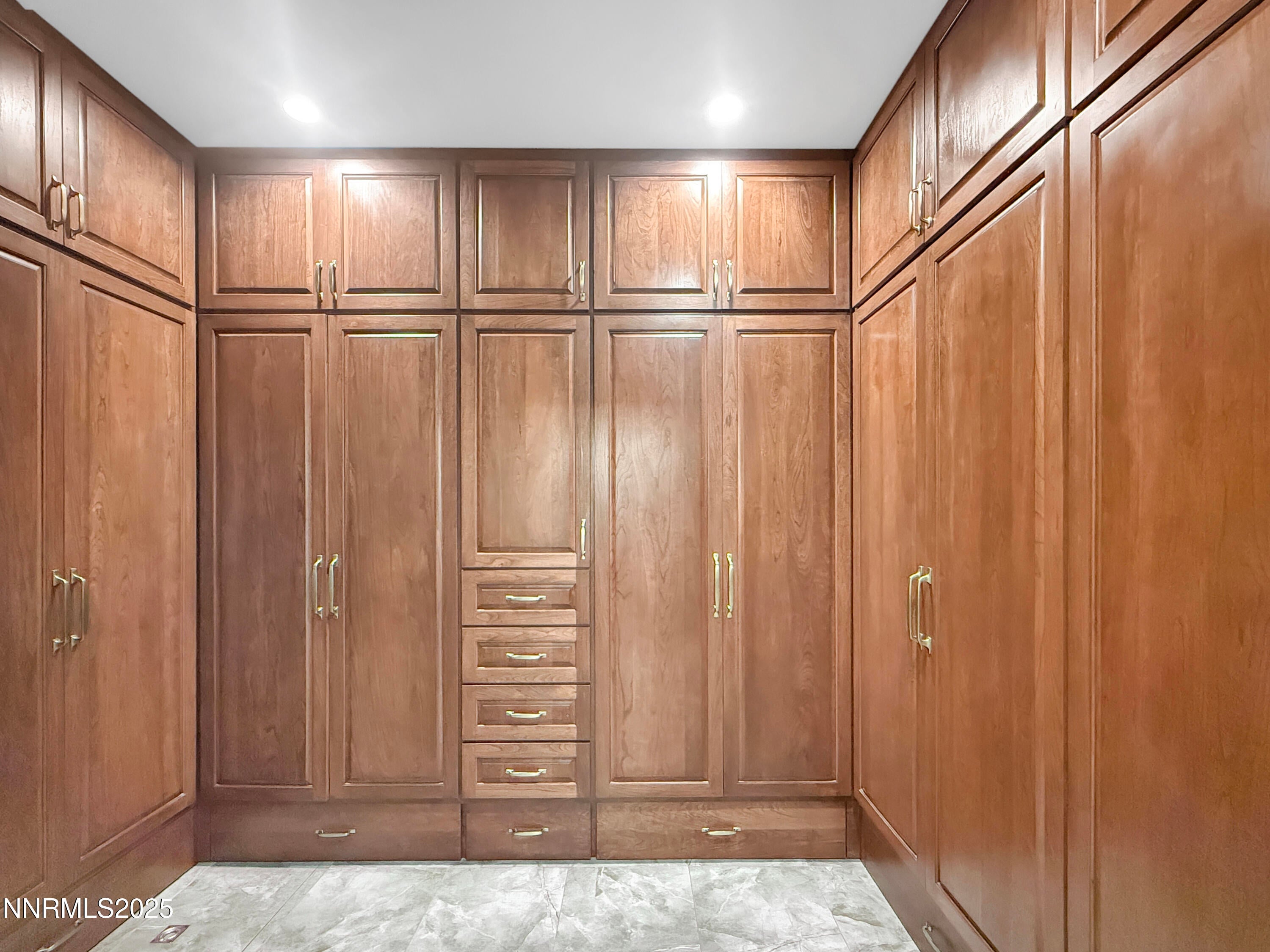 Reno, Nevada, 89511, United States, 4 Bedrooms Bedrooms, ,6 BathroomsBathrooms,Residential,Active,1936686