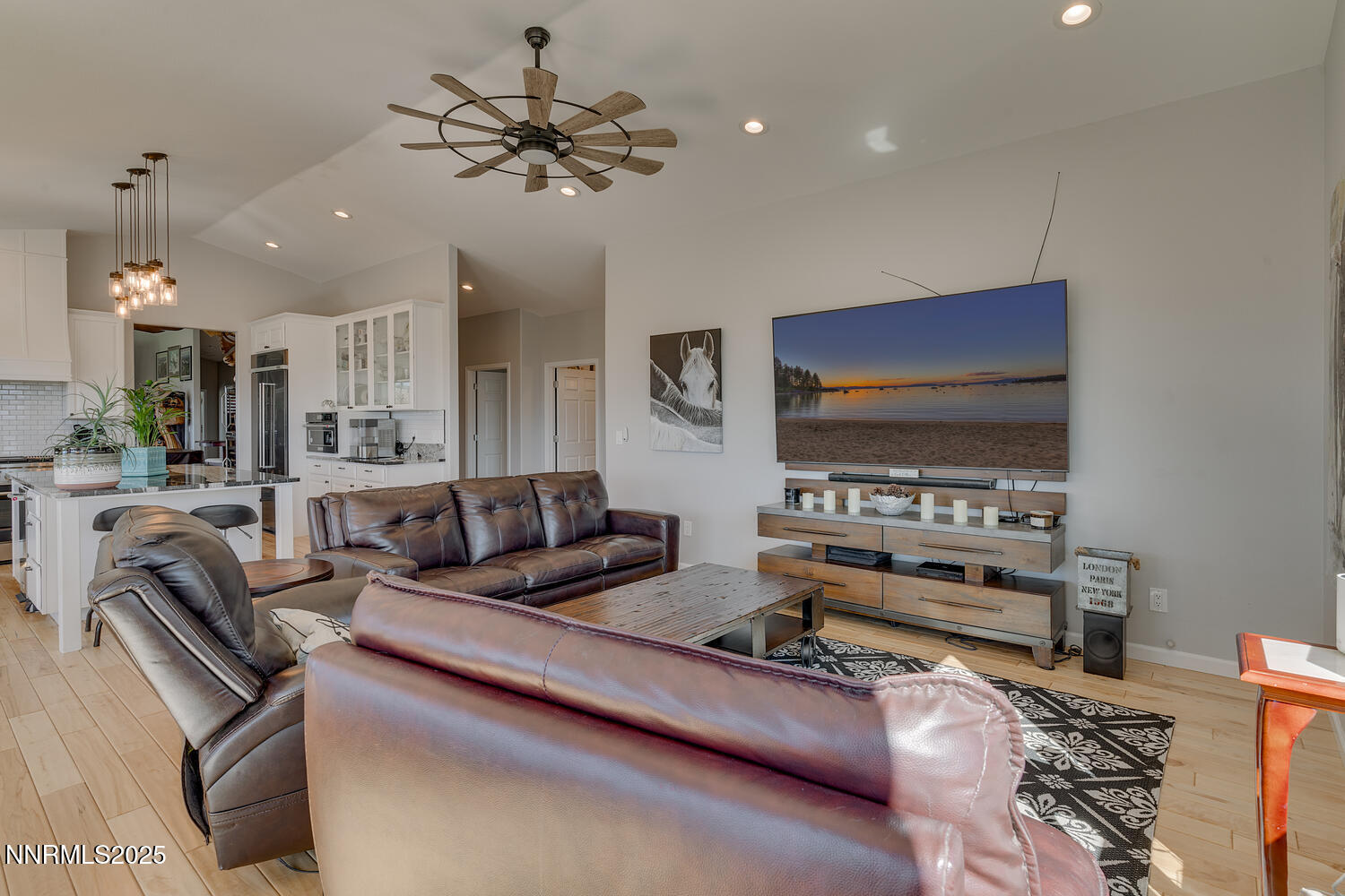 Gardnerville, Nevada, 89410, United States, 4 Bedrooms Bedrooms, ,4 BathroomsBathrooms,Residential,Active,1926664