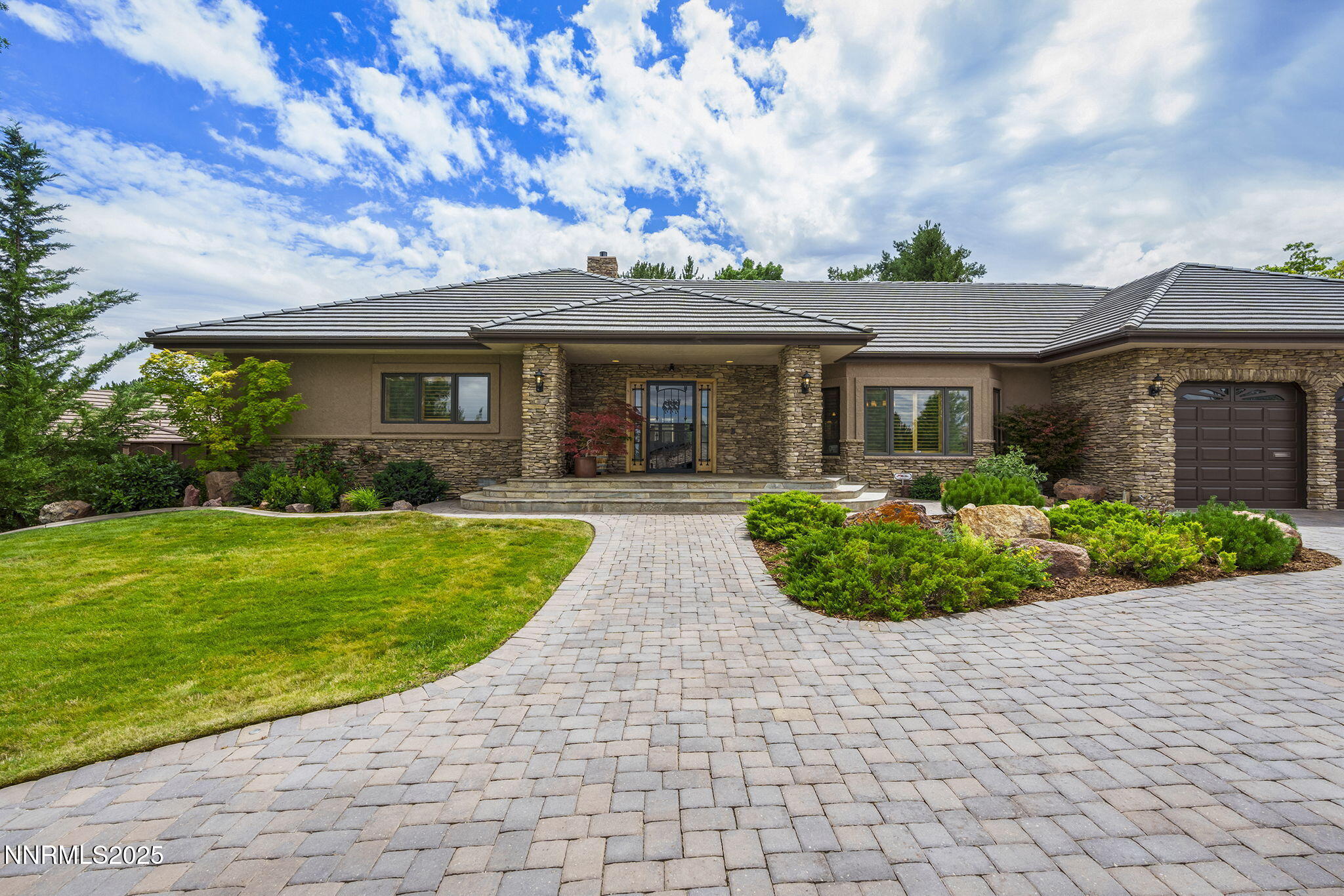 Reno, Nevada, 89509, United States, ,5 BathroomsBathrooms,Residential,Active,1899918
