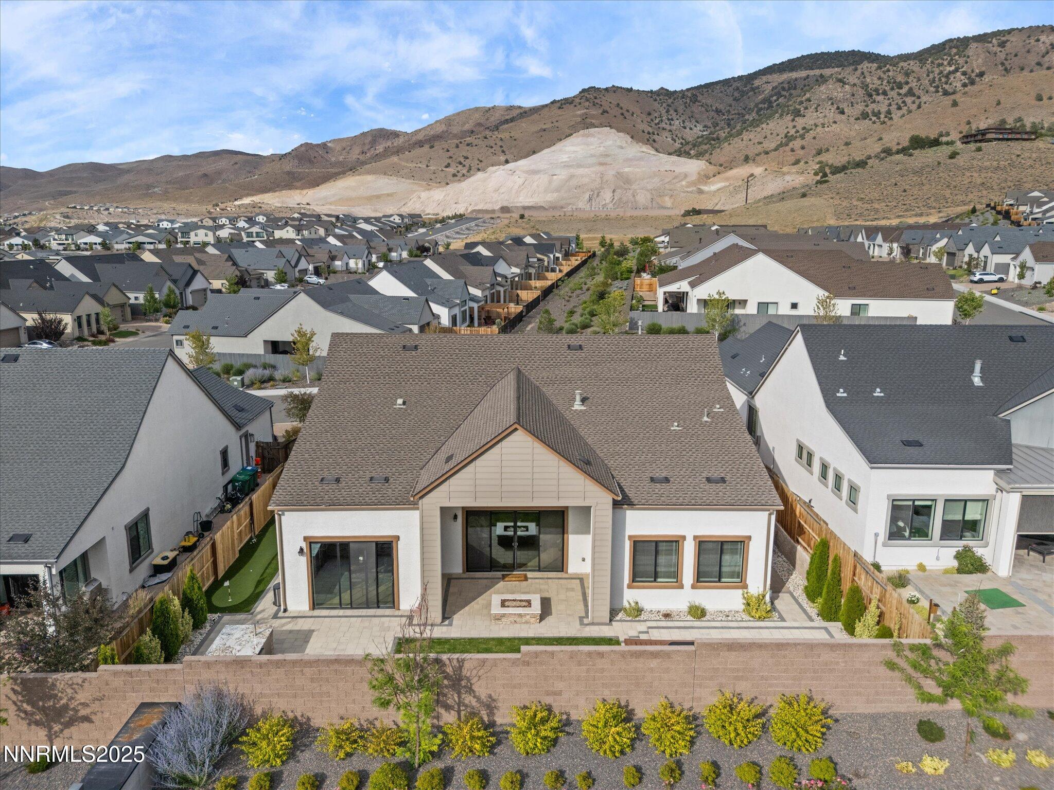 Reno, Nevada, 89521, United States, 3 Bedrooms Bedrooms, ,4 BathroomsBathrooms,Residential,Active,1884971