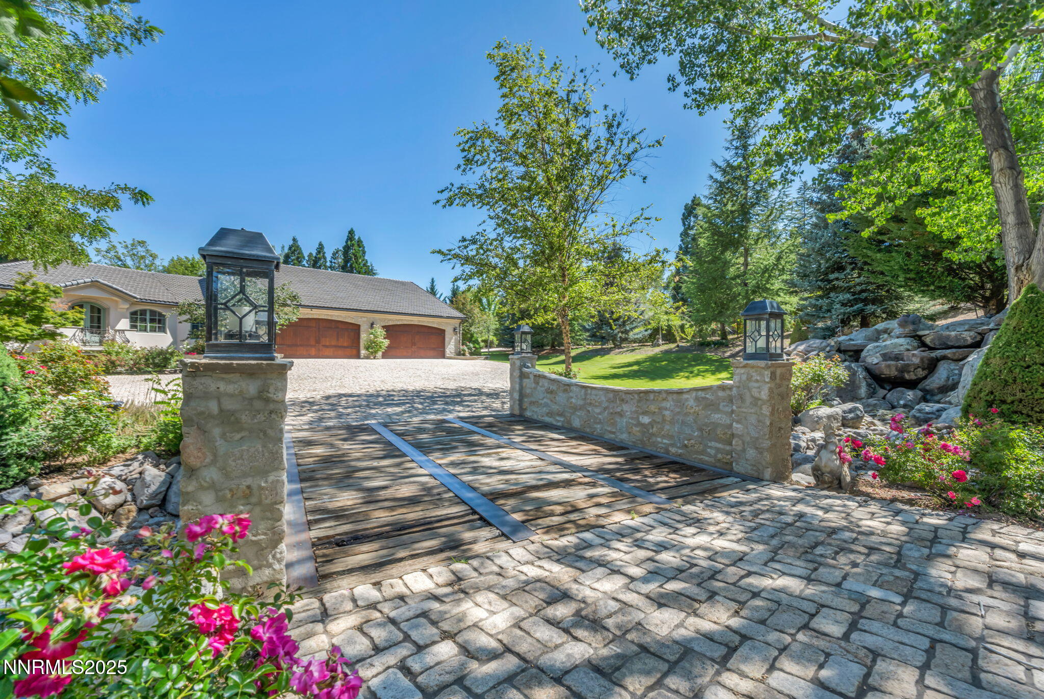 Reno, Nevada, 89511, United States, 4 Bedrooms Bedrooms, ,6 BathroomsBathrooms,Residential,Active,1892618