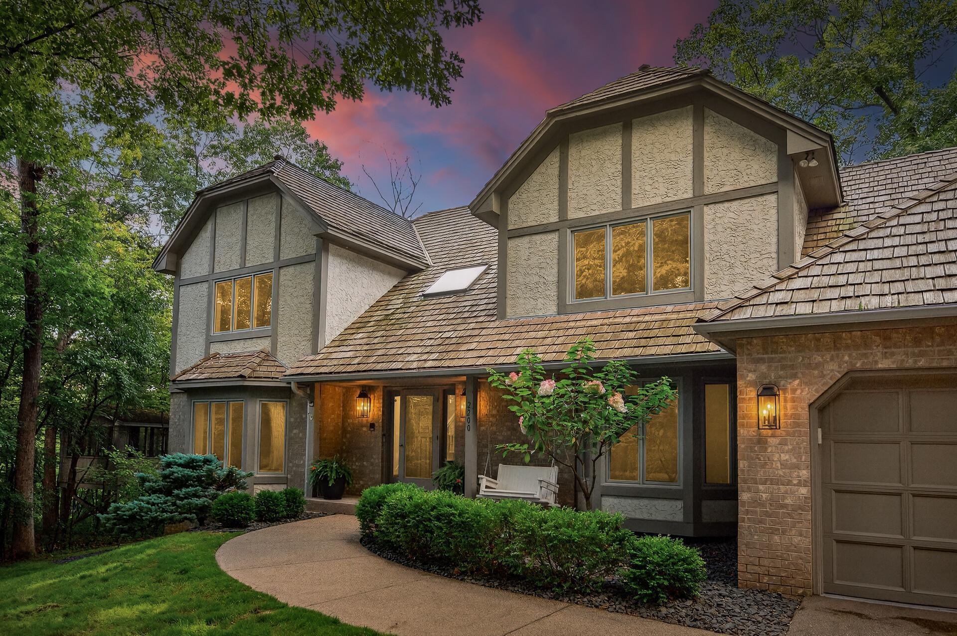 Hopkins, Minnesota, 55305, United States, 5 Bedrooms Bedrooms, ,4 BathroomsBathrooms,Residential,Active,1943778