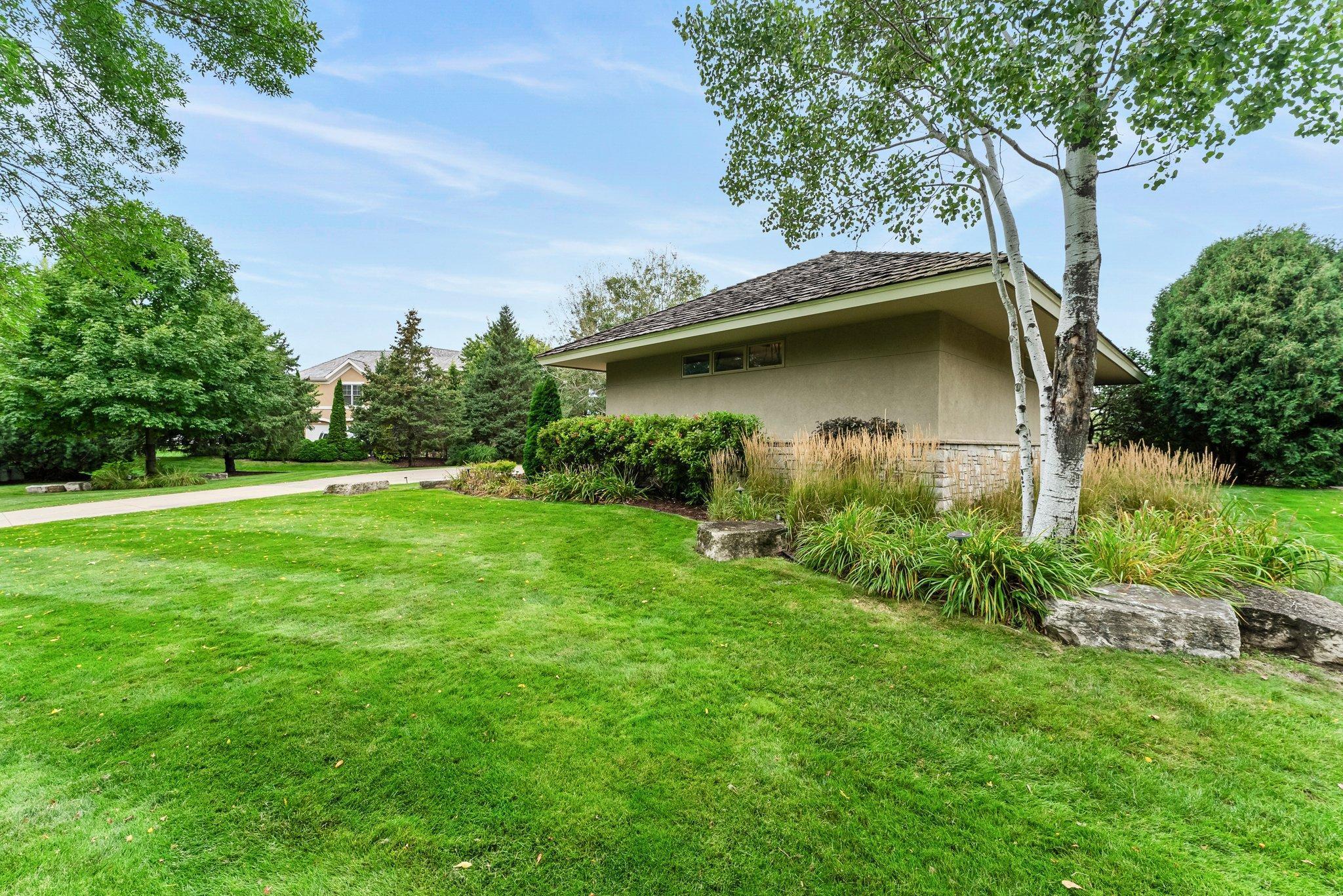 Eden Prairie, Minnesota, 55347, United States, ,4 BathroomsBathrooms,Residential,Active,1764072