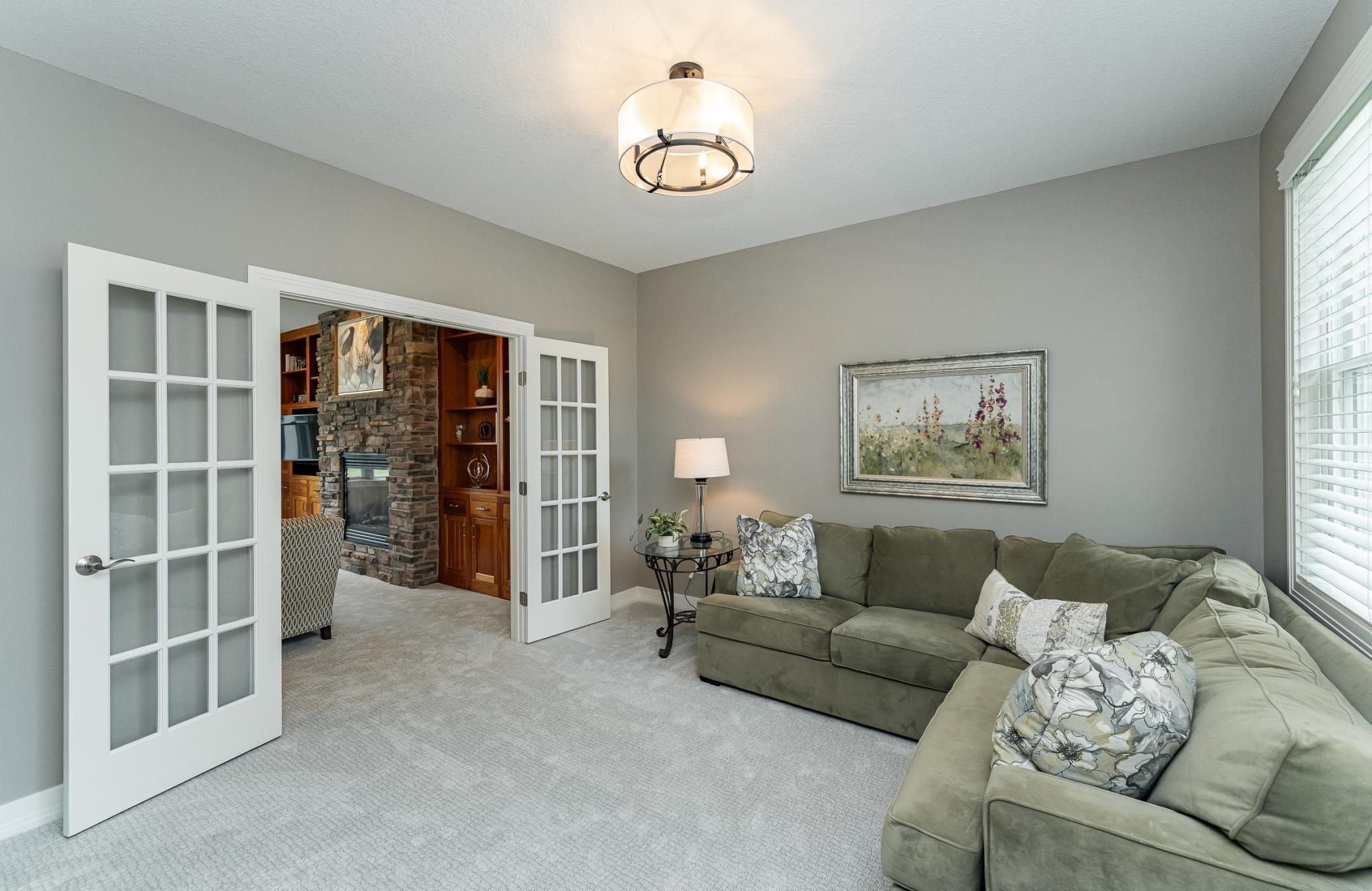 Rochester, Minnesota, 55902, United States, 6 Bedrooms Bedrooms, ,4 BathroomsBathrooms,Residential,Active,1888994