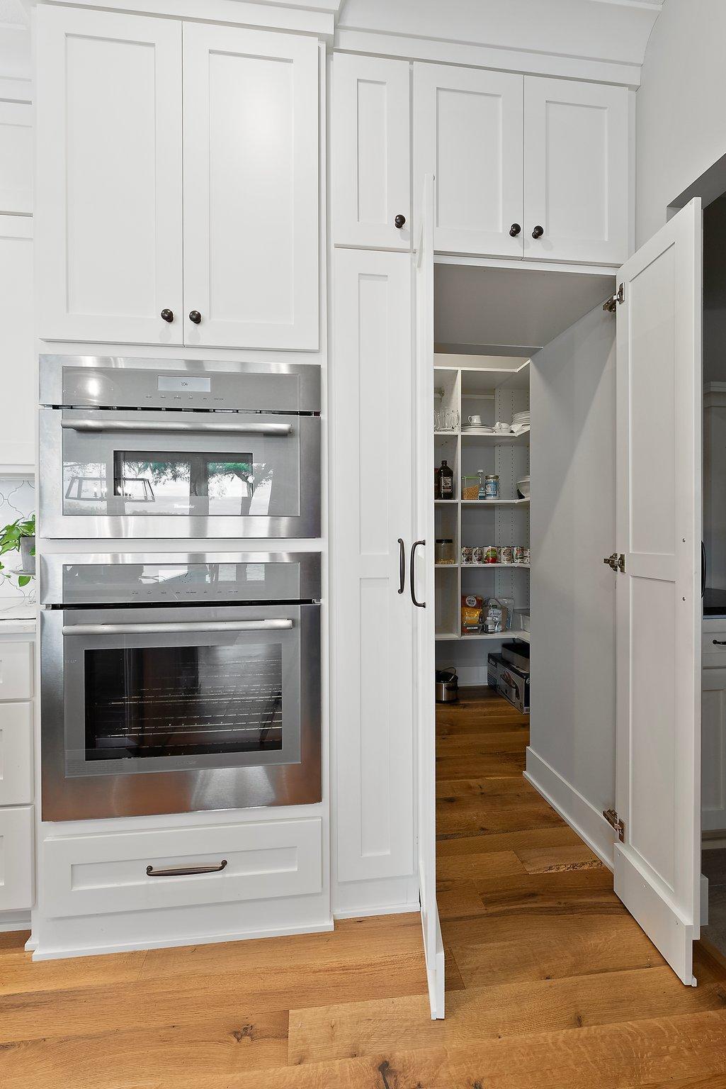 Wayzata, Minnesota, 55391, United States, 3 Bedrooms Bedrooms, ,3 BathroomsBathrooms,Residential,Active,2018191