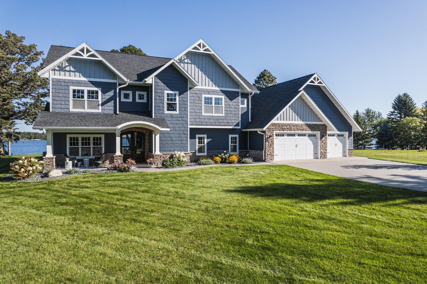 Detroit Lakes, Minnesota, 56501, United States, 6 Bedrooms Bedrooms, ,4 BathroomsBathrooms,Residential,Active,1798172