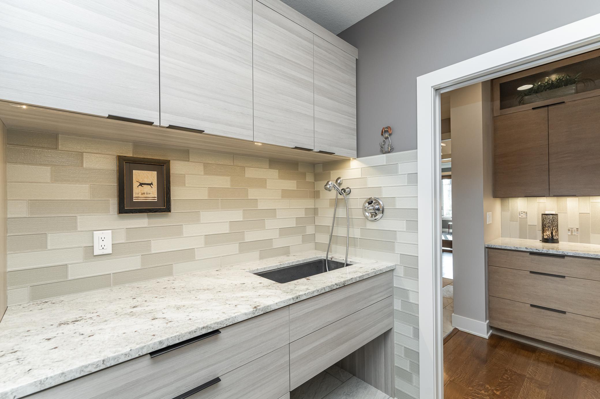 Rochester, Minnesota, 55902, United States, 4 Bedrooms Bedrooms, ,3 BathroomsBathrooms,Residential,Active,1905106