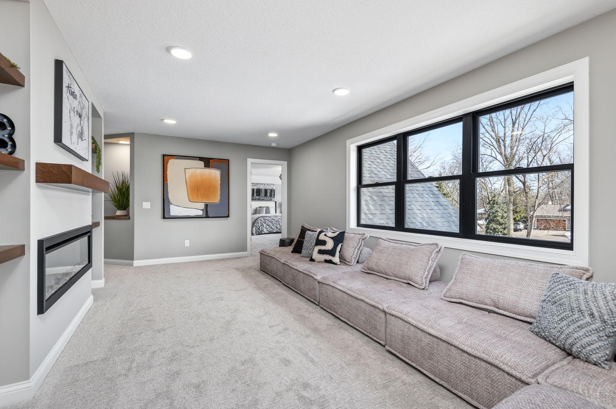 Minnetonka, Minnesota, 55345, United States, 5 Bedrooms Bedrooms, ,4 BathroomsBathrooms,Residential,Active,2025648