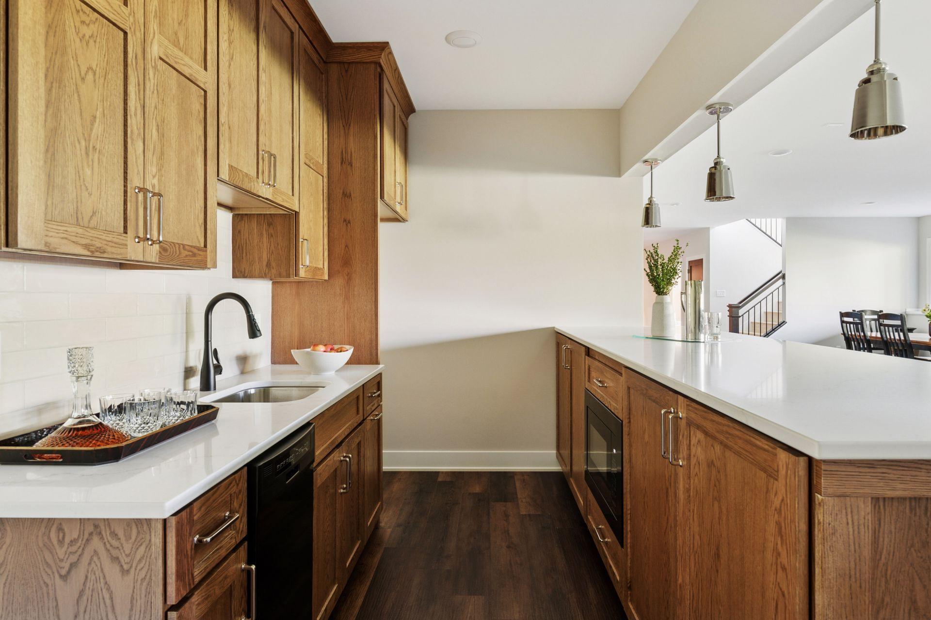 Saint Paul, Minnesota, 55118, United States, 4 Bedrooms Bedrooms, ,4 BathroomsBathrooms,Residential,Active,1973547