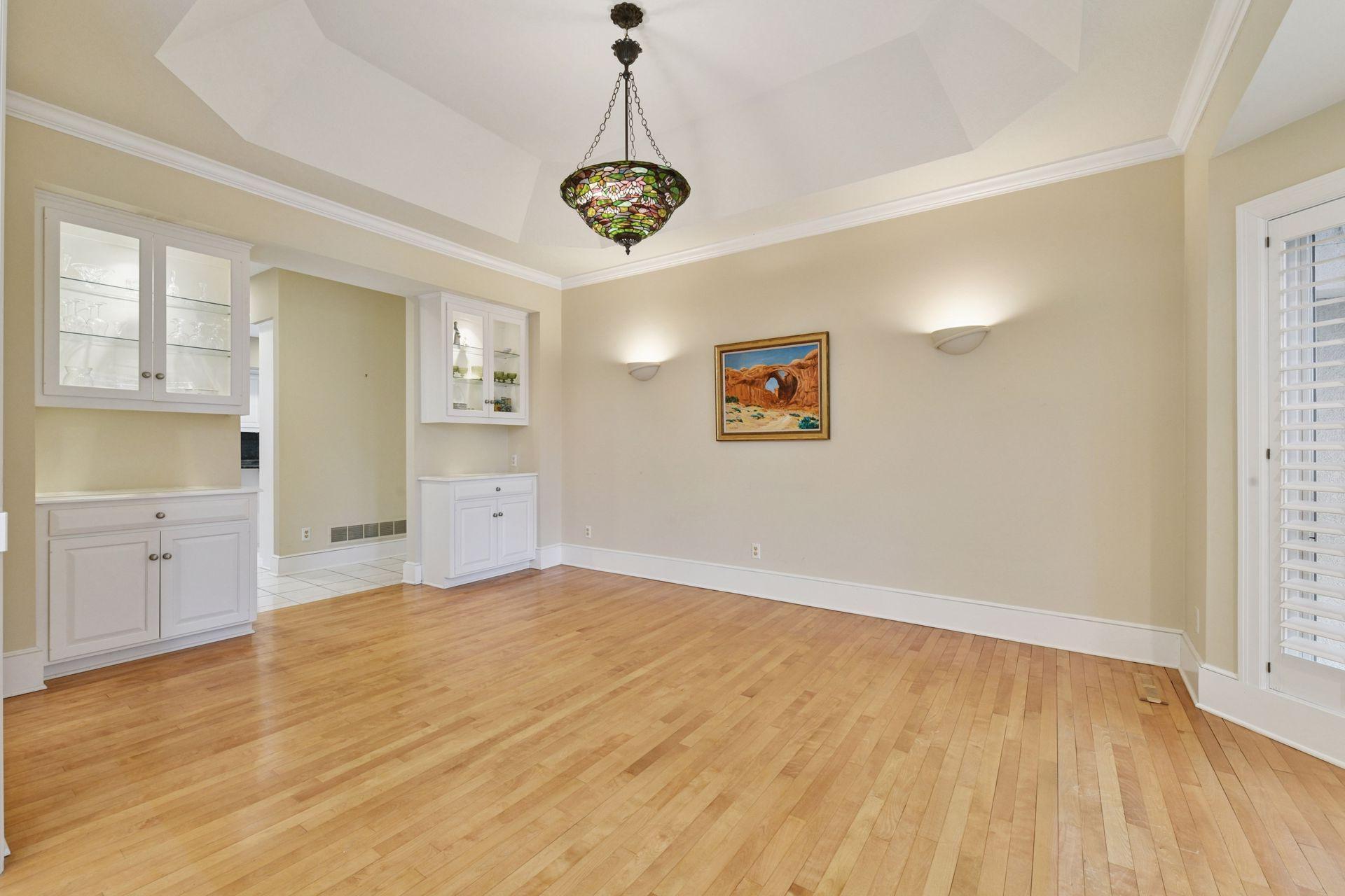 Excelsior, Minnesota, 55331, United States, 4 Bedrooms Bedrooms, ,4 BathroomsBathrooms,Residential,Active,1996287