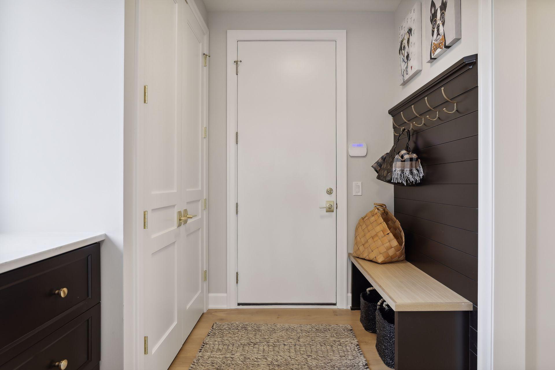 Saint Paul, Minnesota, 55127, United States, 3 Bedrooms Bedrooms, ,3 BathroomsBathrooms,Residential,Active,1756454