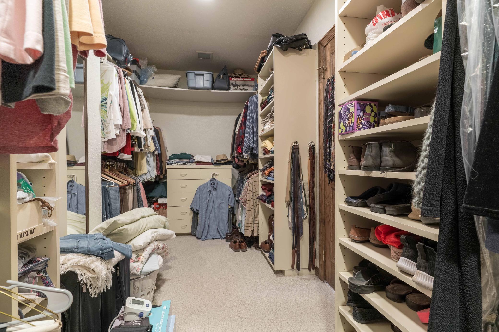 Alexandria, Minnesota, 56308, United States, 4 Bedrooms Bedrooms, ,6 BathroomsBathrooms,Residential,Active,1964256