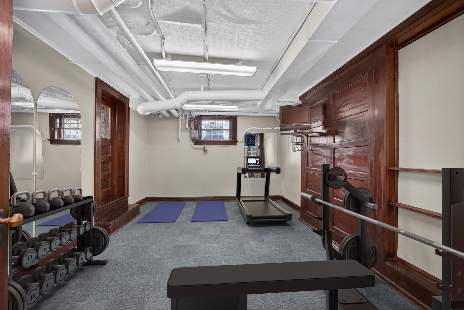 Rochester, Minnesota, 55902, United States, 7 Bedrooms Bedrooms, ,7 BathroomsBathrooms,Residential,Active,1973275