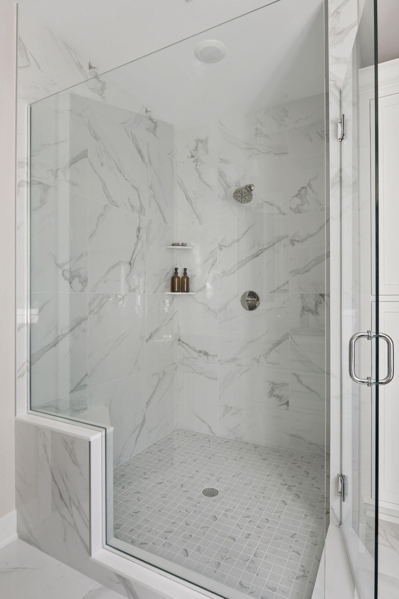 Saint Paul, Minnesota, 55118, United States, 4 Bedrooms Bedrooms, ,4 BathroomsBathrooms,Residential,Active,1973547